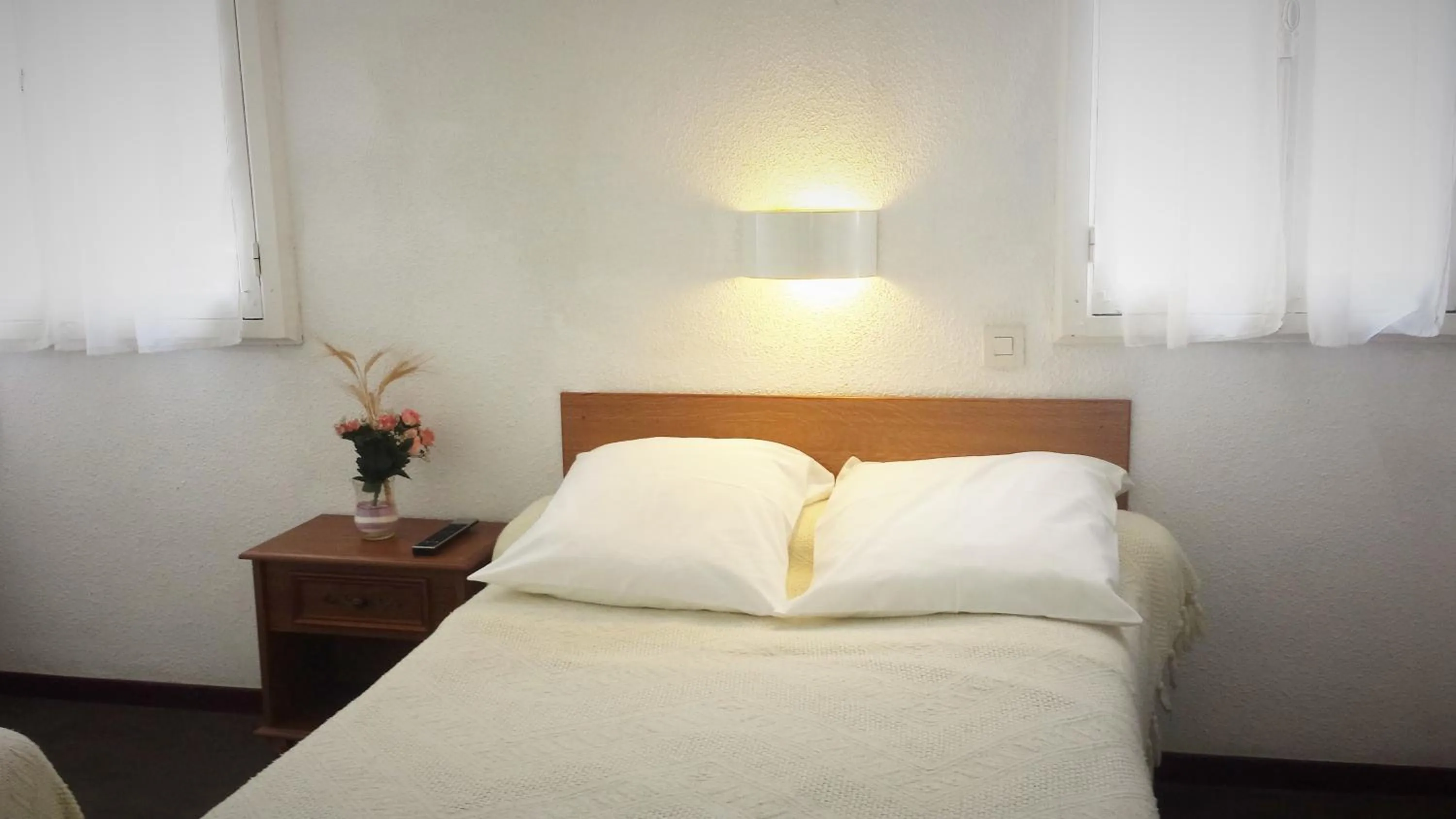 Bed in Hôtel Duchesse Anne