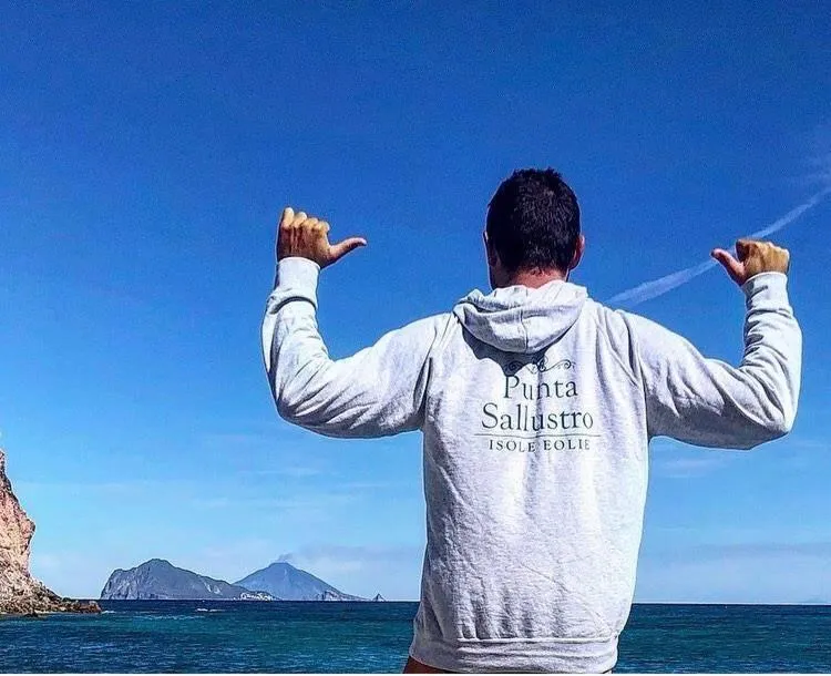 People in Punta Sallustro Lipari