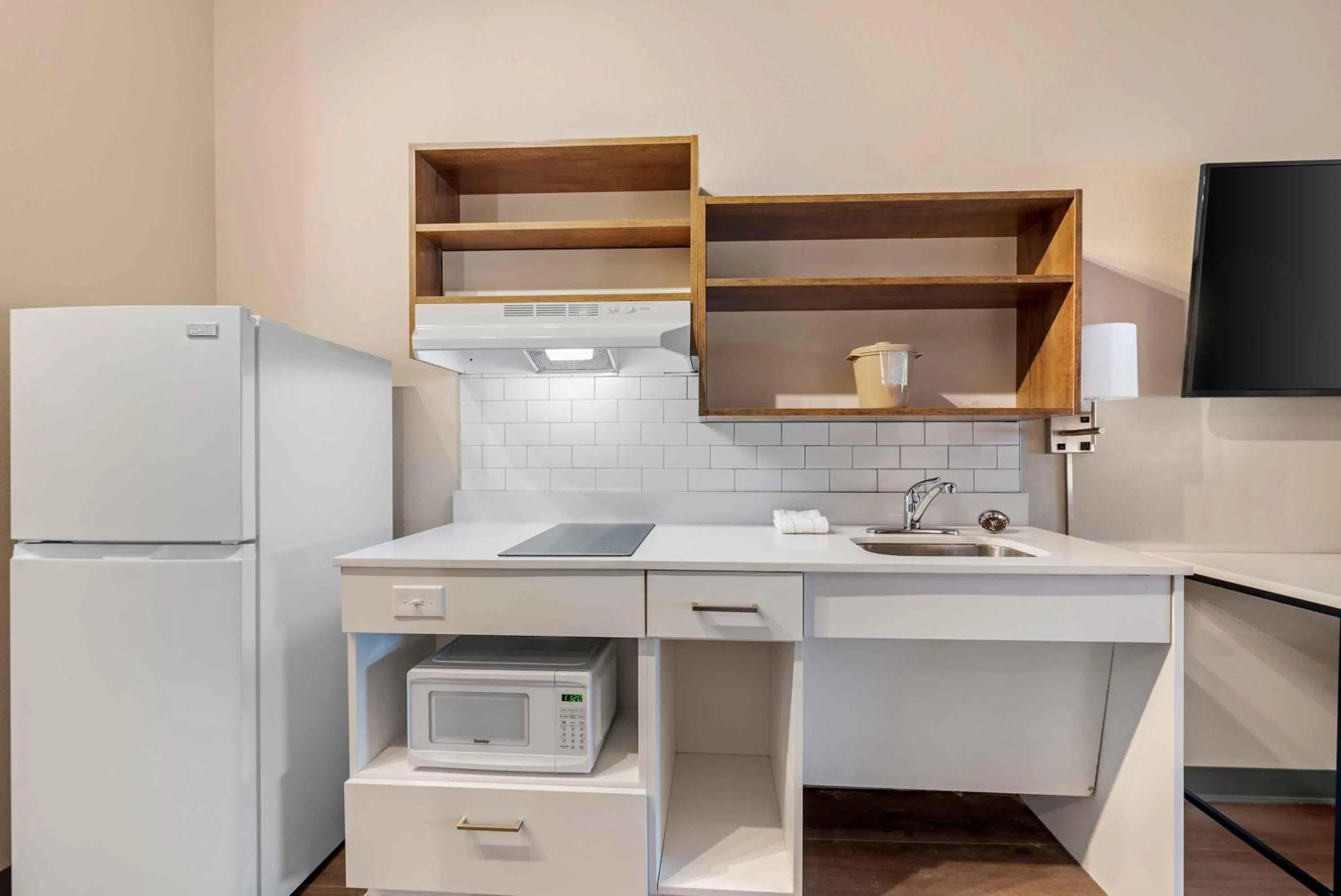 Kitchen or kitchenette in Extended Stay America Premier Suites - Yuma