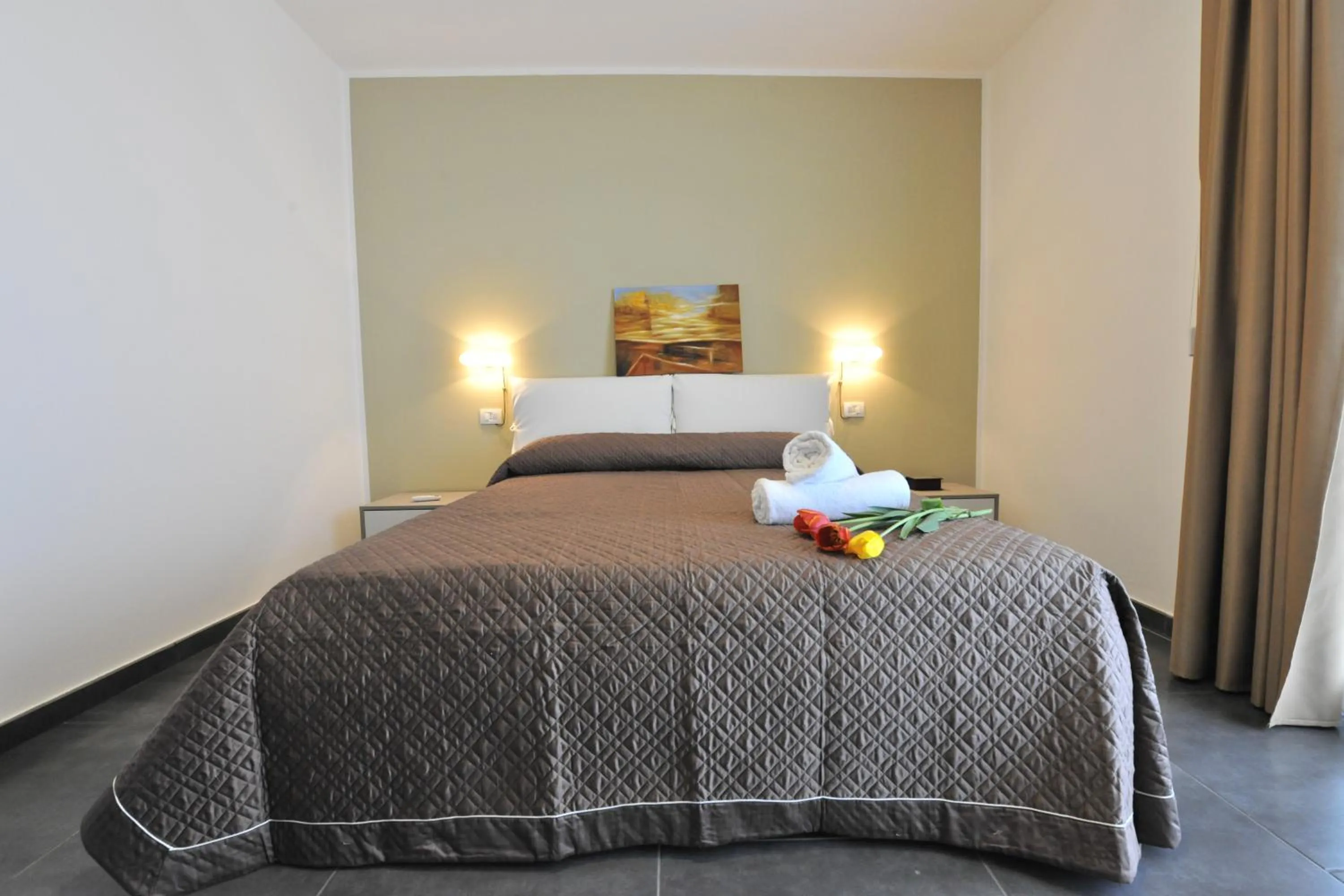 Bedroom, Bed in Case Mistretta