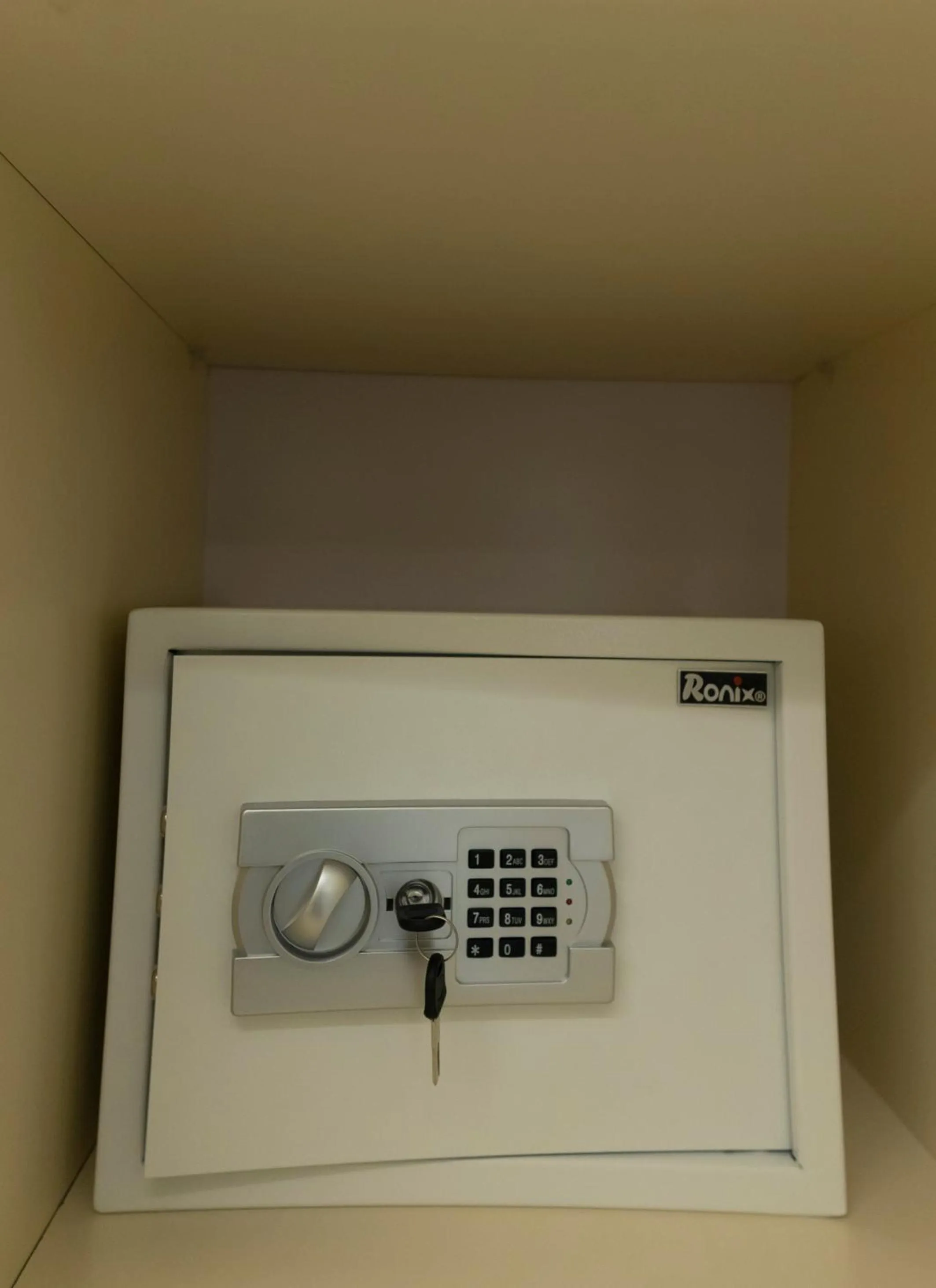 safe in Lemigo Hotel