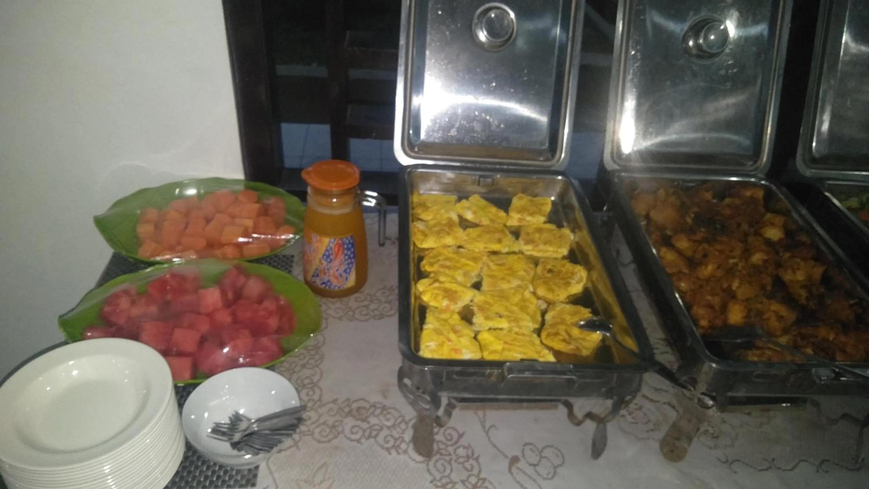 Breakfast in Hotel Green Prundi