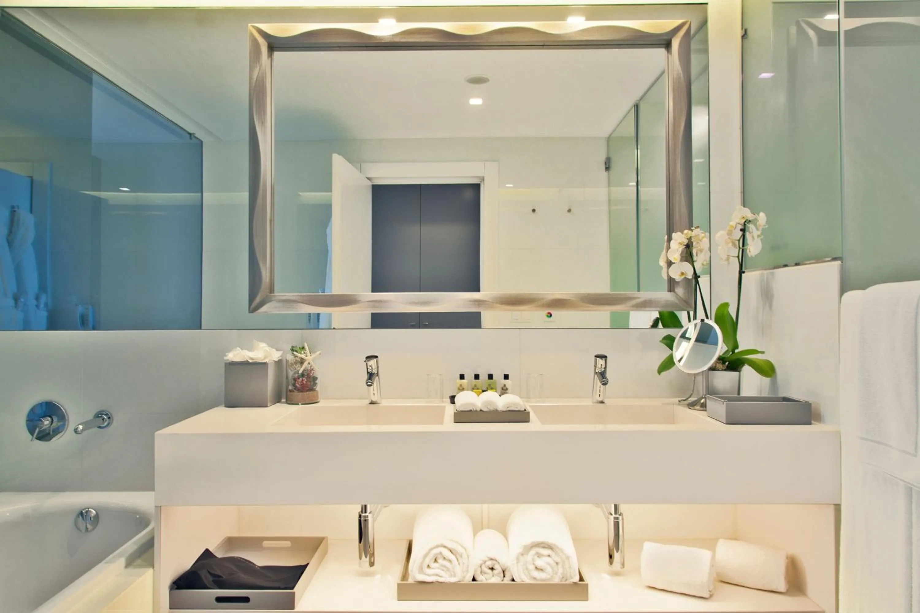 Bathroom in InterContinental Cascais-Estoril by IHG