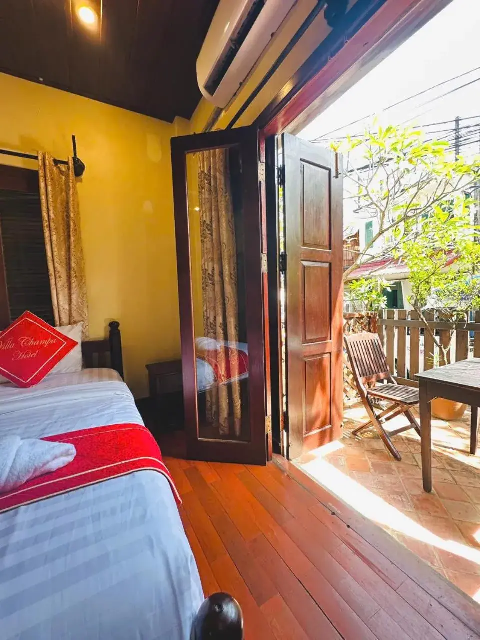 View (from property/room), Bed in Luang Prabang Champa Villa Hotel View (from property/room), Bed in Luang Prabang Champa Villa Hotel