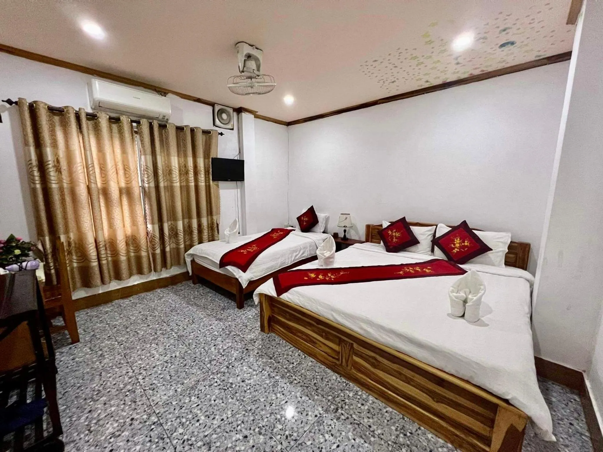 Bed in Nocknoy Lanexang Guest House