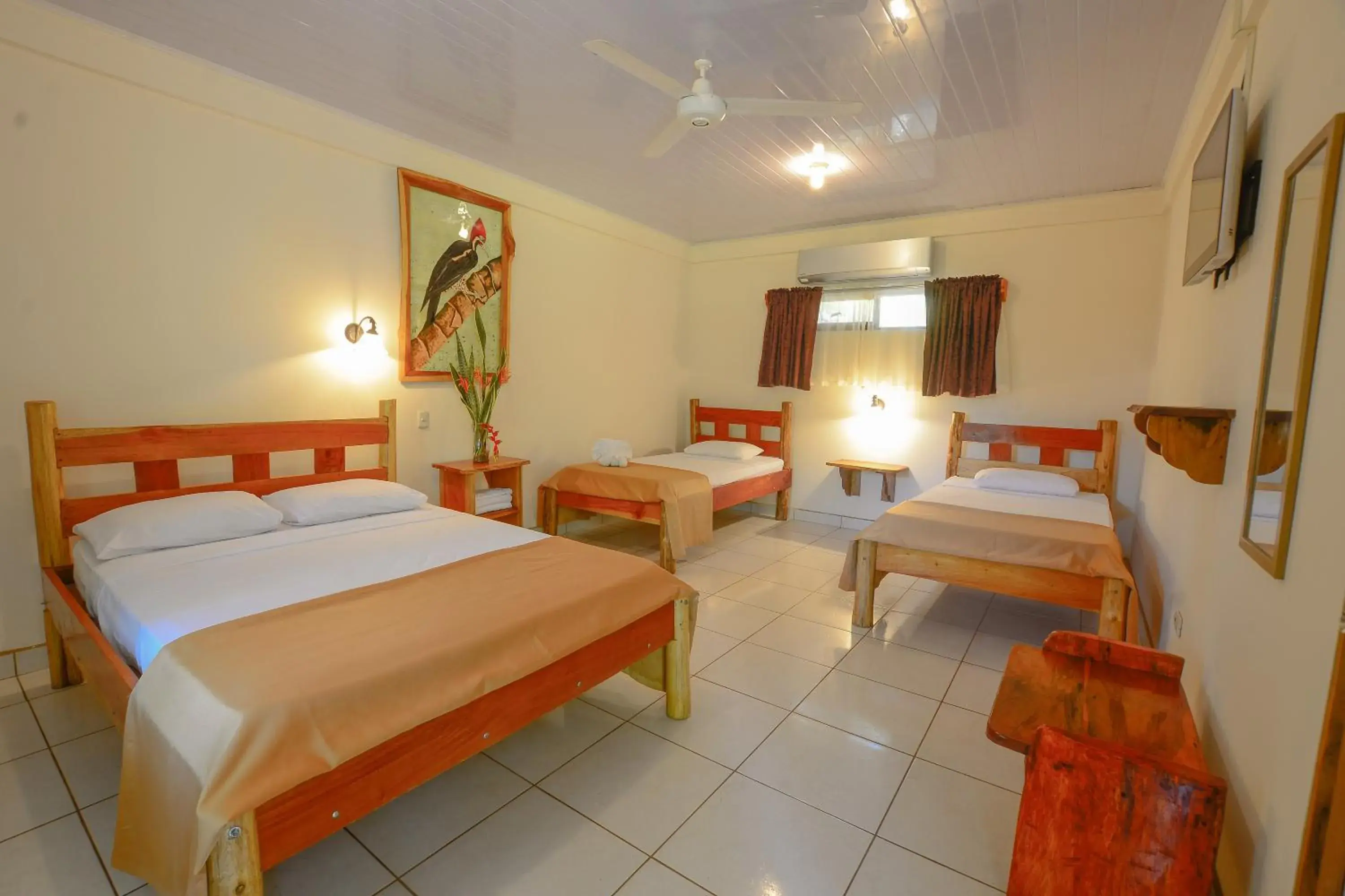 Photo of the whole room, Bed in Hotel Cerro Lodge Photo of the whole room, Bed in Hotel Cerro Lodge