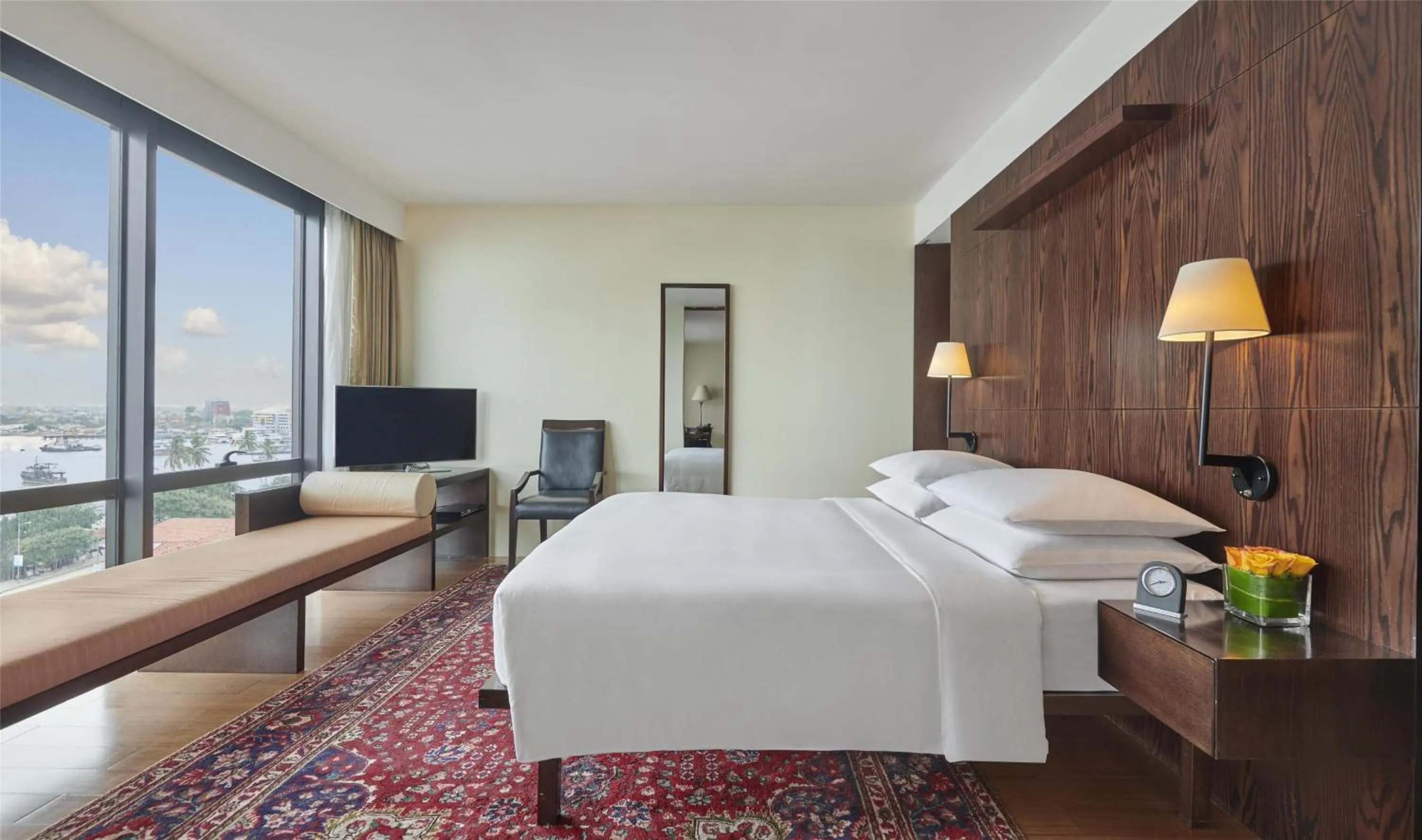 Photo of the whole room, Bed in Hyatt Regency Dar es Salaam, The Kilimanjaro