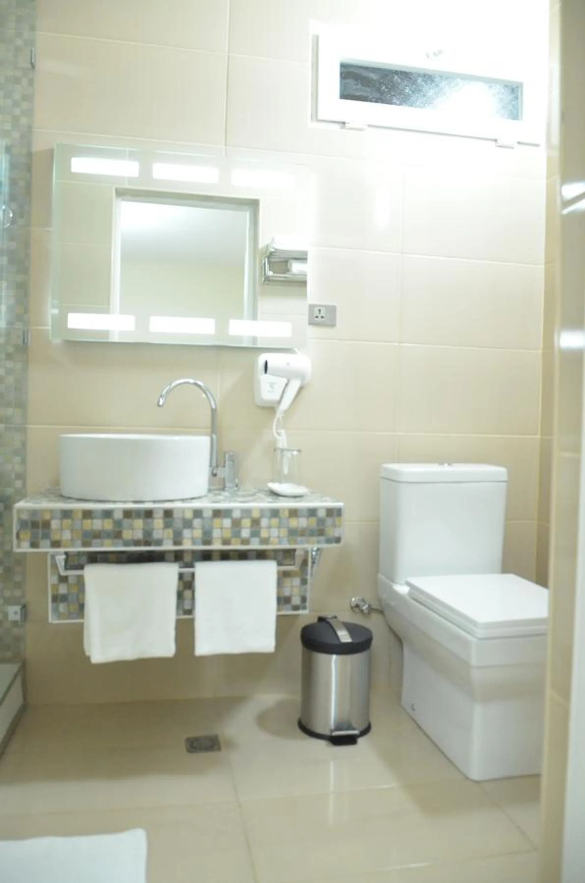 Bathroom in Hotel Martini Kvariati