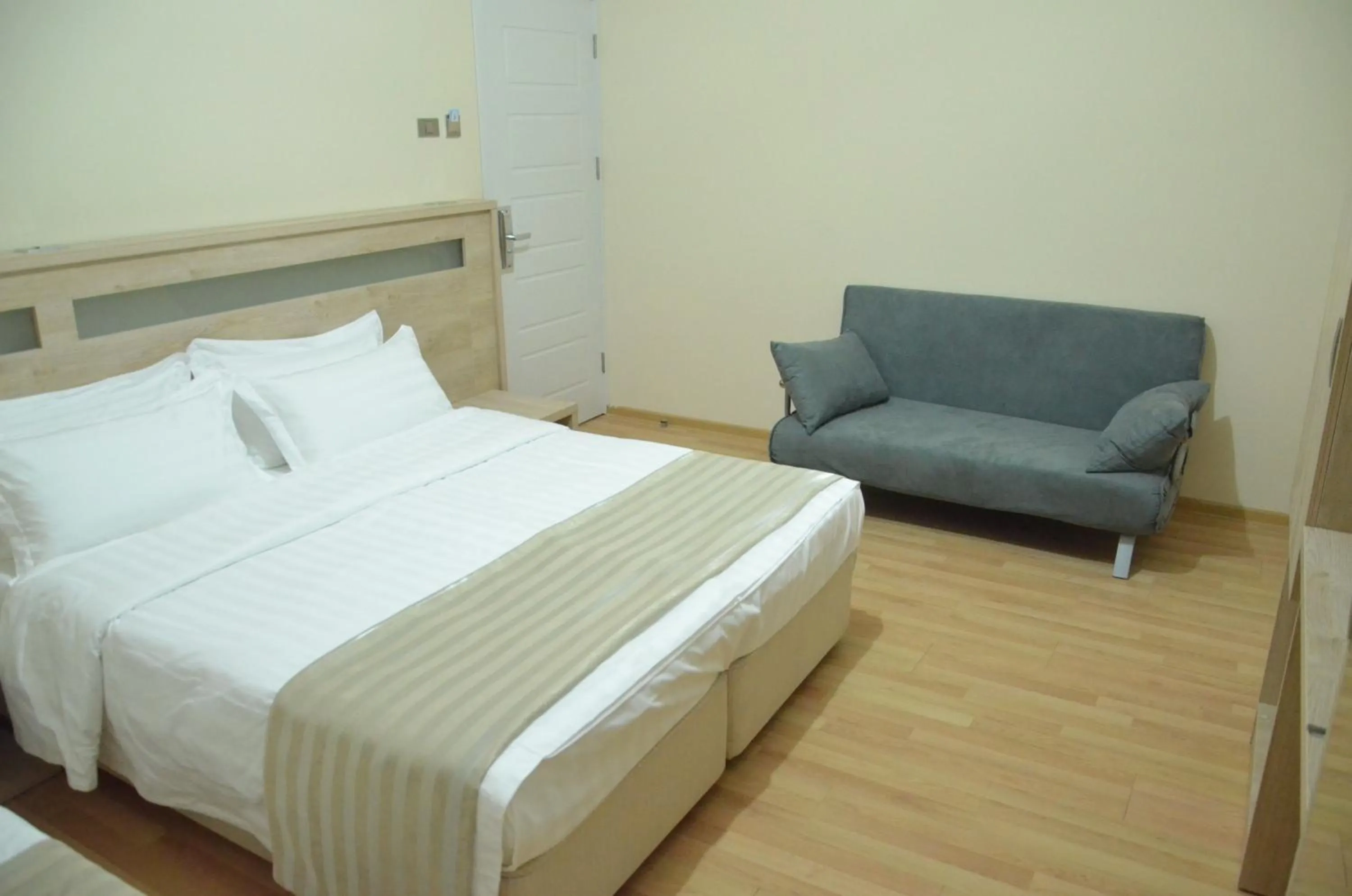 Photo of the whole room in Hotel Martini Kvariati