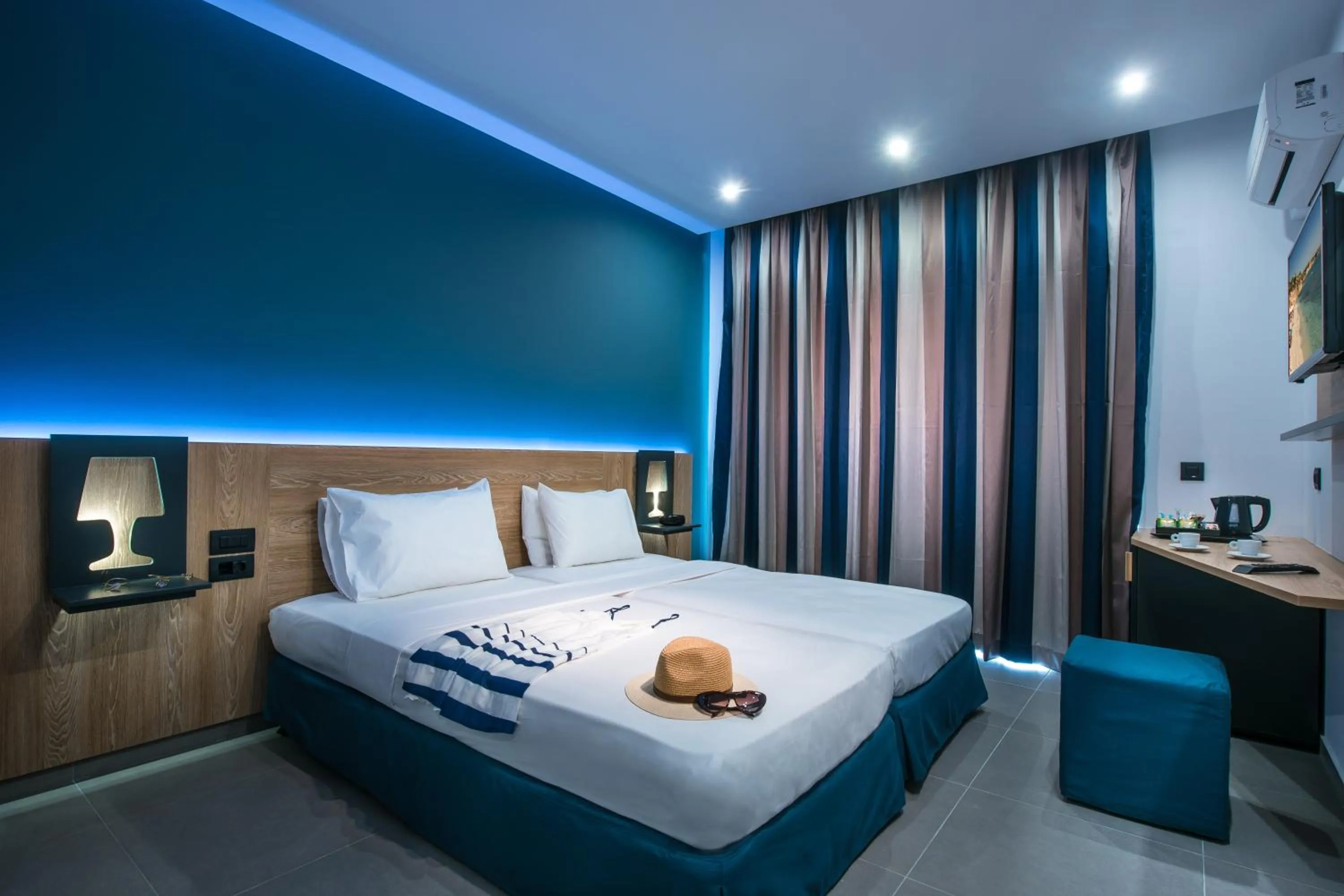 Bed in Infinity Blue Boutique Hotel & Spa - Adults Only