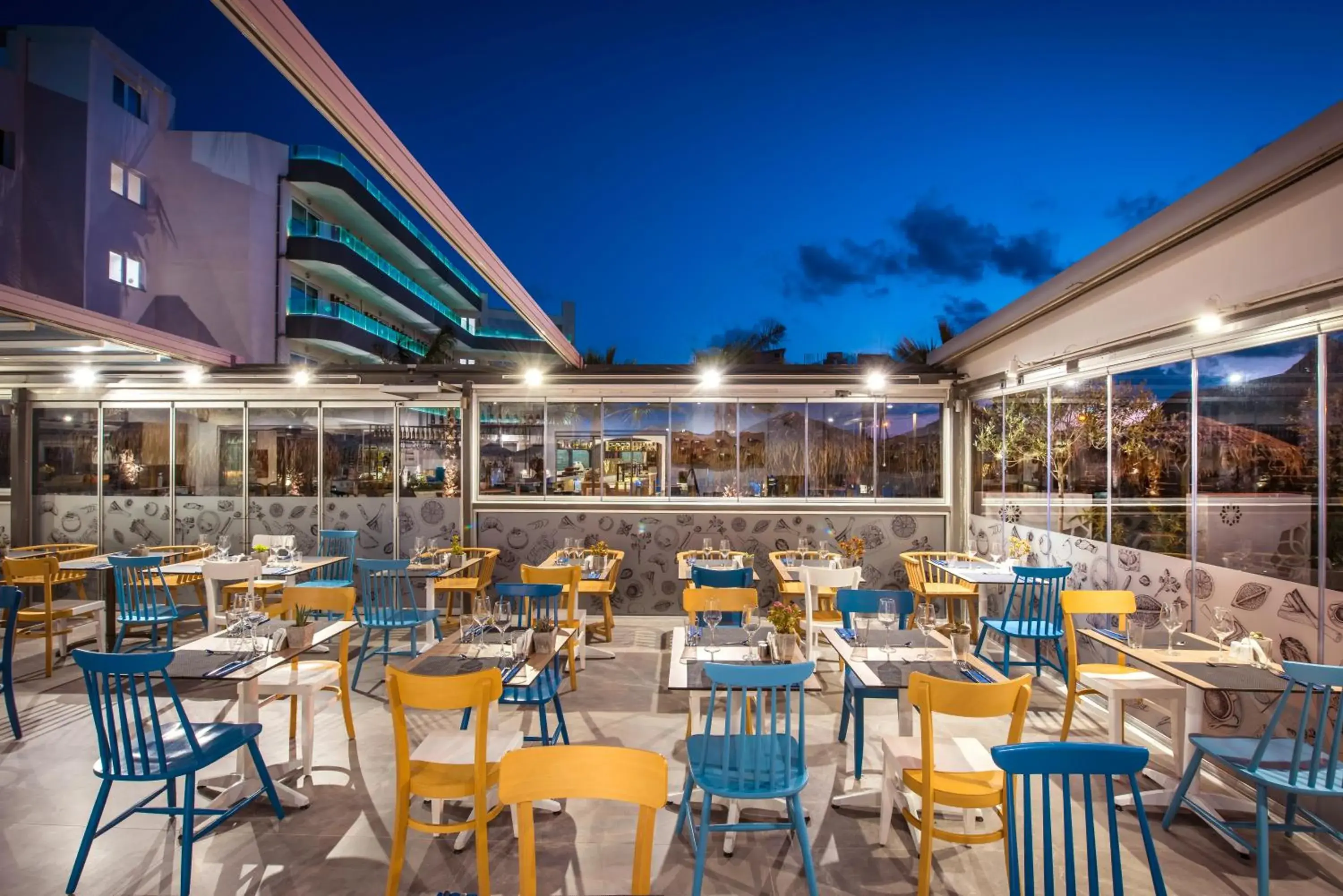 Restaurant/places to eat in Infinity Blue Boutique Hotel & Spa - Adults Only Restaurant/places to eat in Infinity Blue Boutique Hotel & Spa - Adults Only