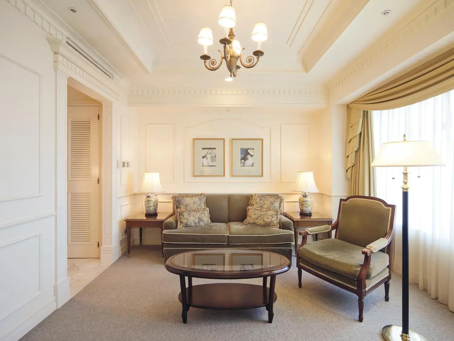 Luxury Twin Room - Non-Smoking (46㎡) in Hotel The Manhattan Luxury Twin Room - Non-Smoking (46㎡) in Hotel The Manhattan