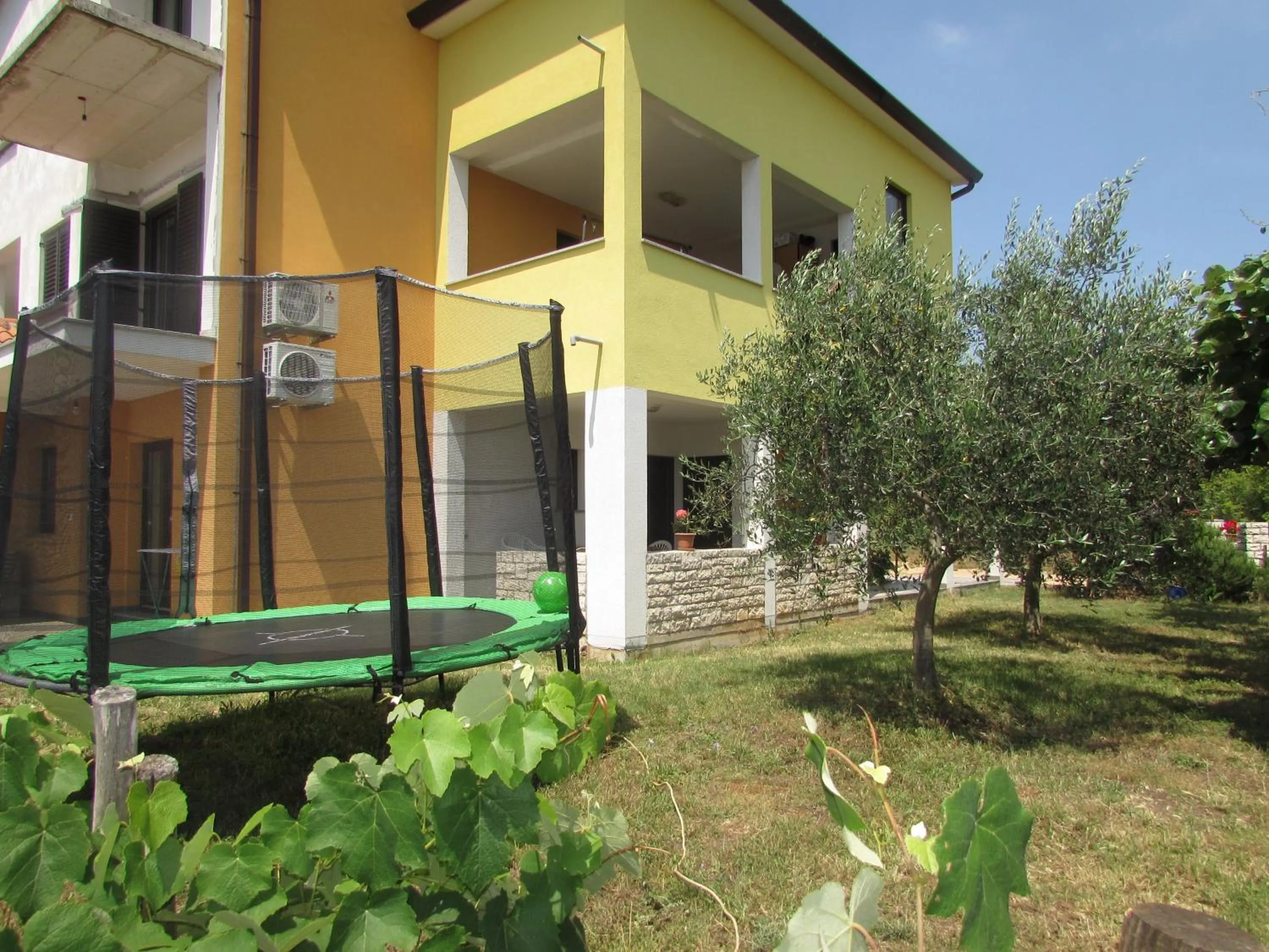 Apartments Goga