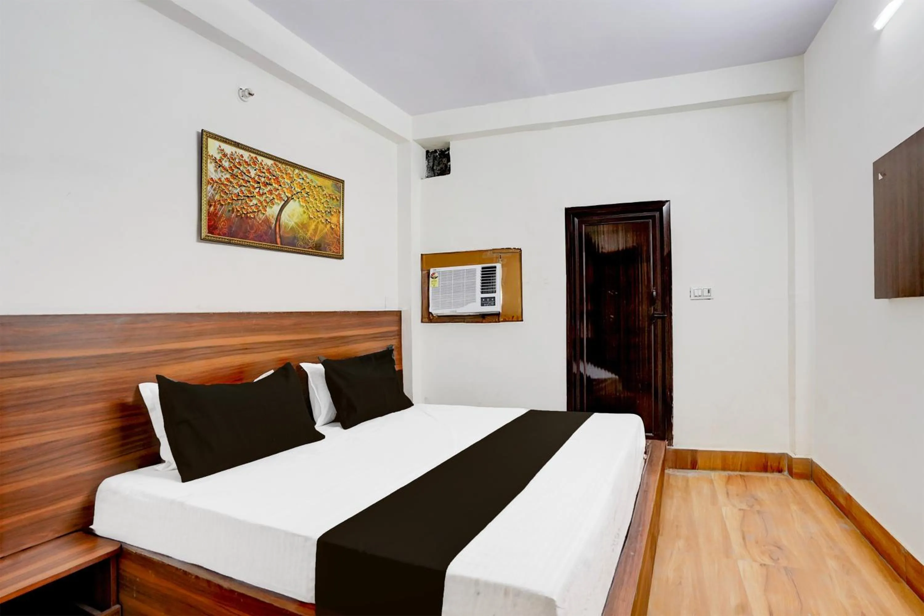 Bedroom, Bed in Hotel O Mayur Deluxe