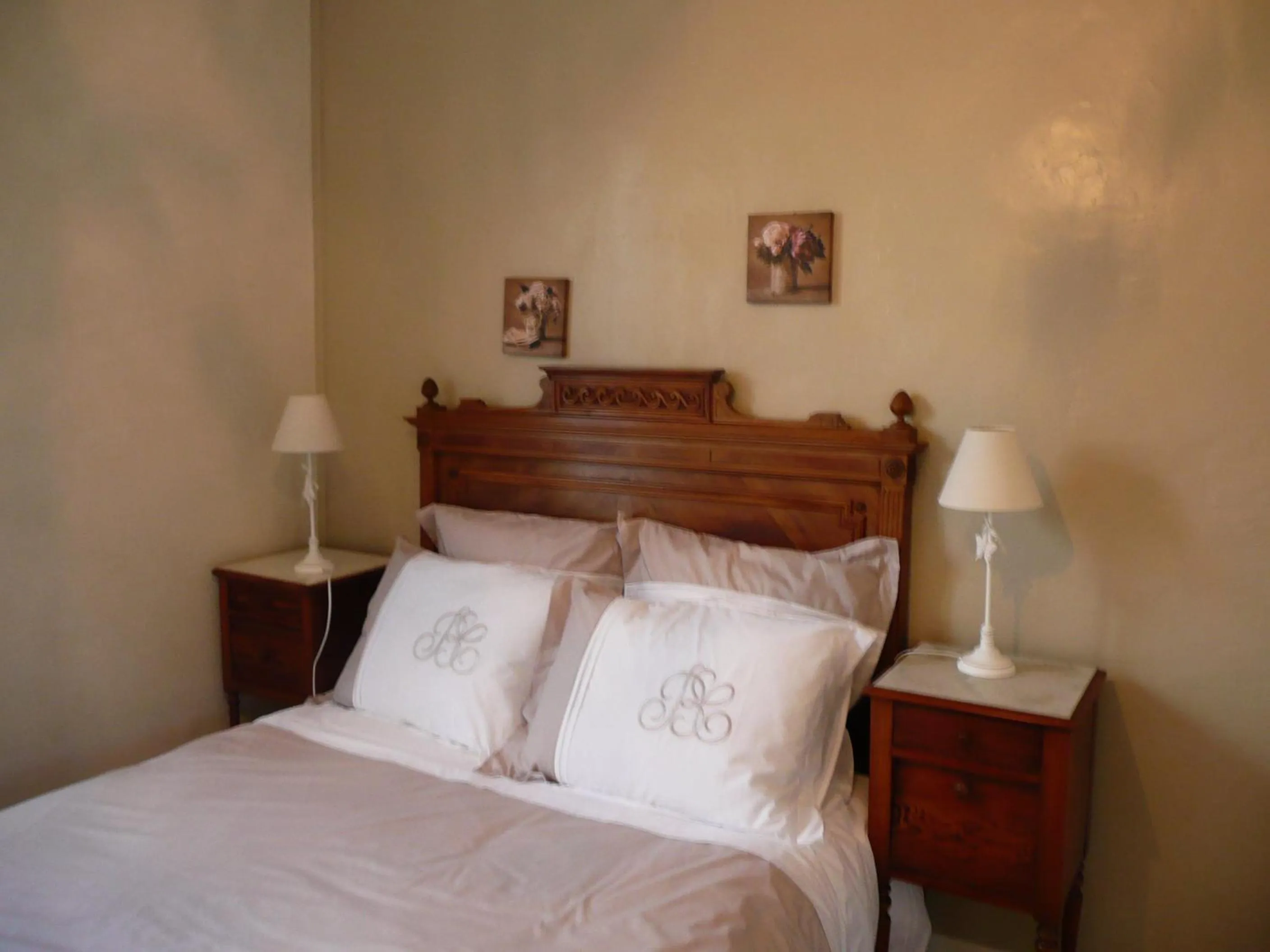 Bed in Les Lilas de Bellefontaine