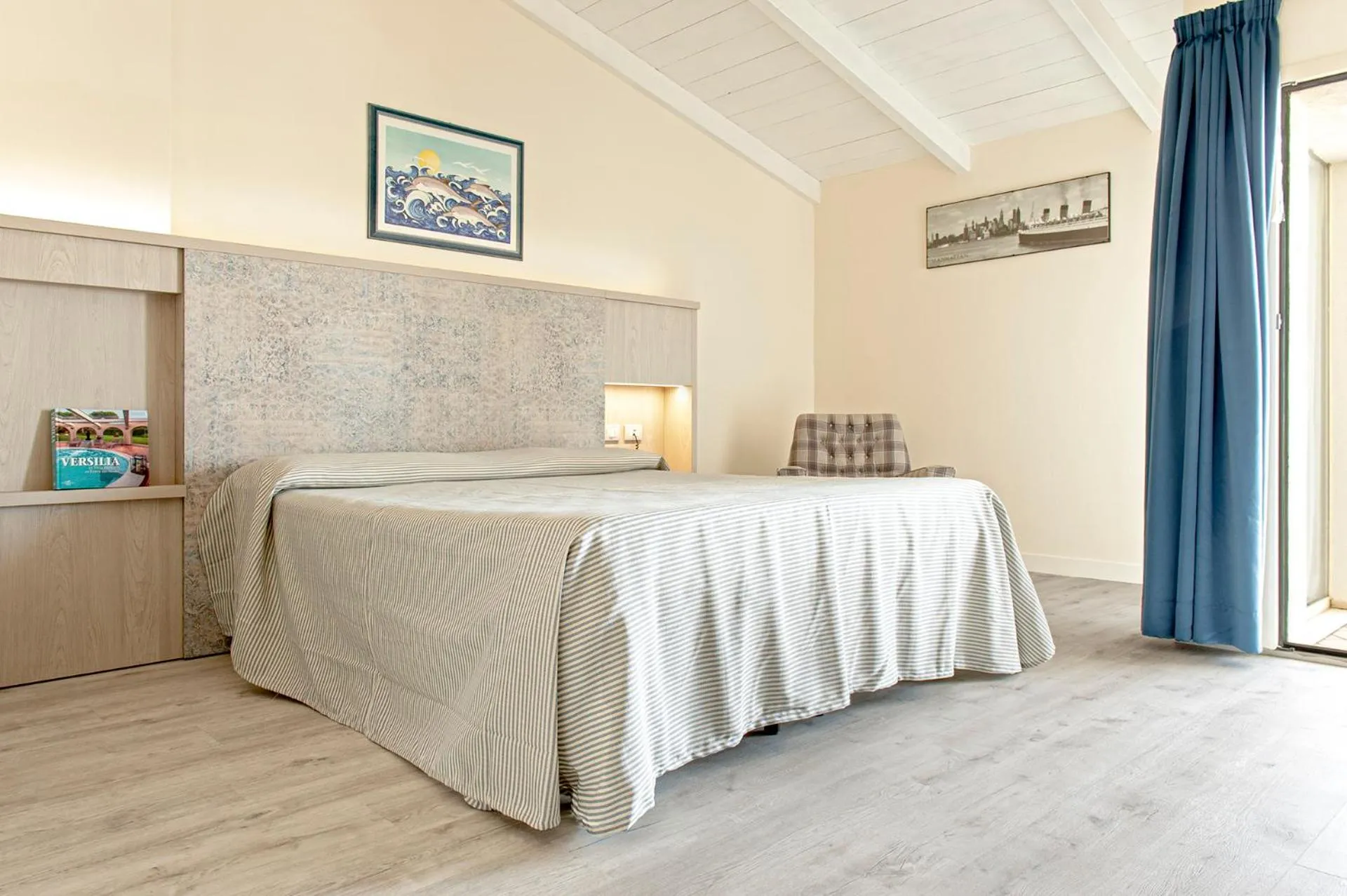 Bedroom, Bed in Hotel Oceano