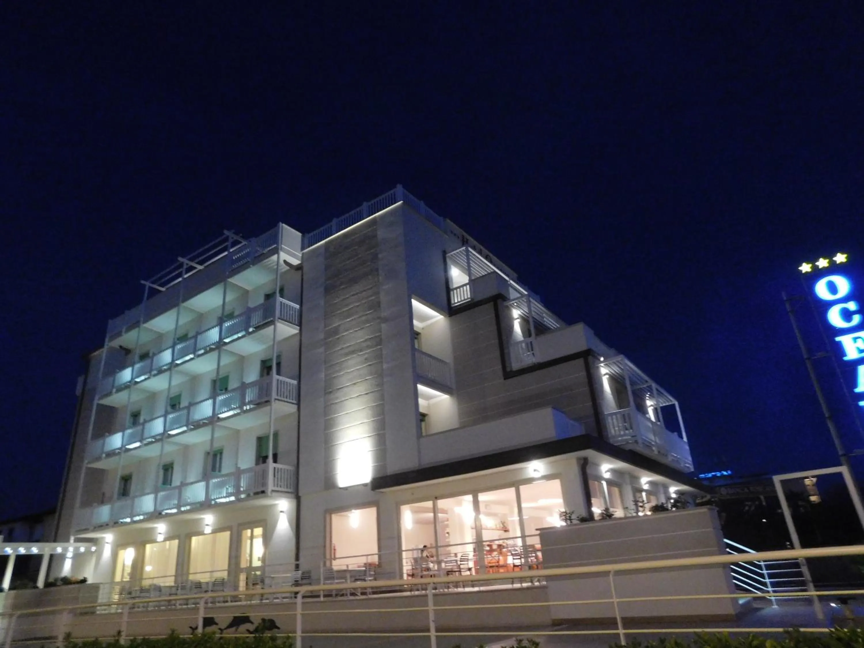 Facade/entrance in Hotel Oceano