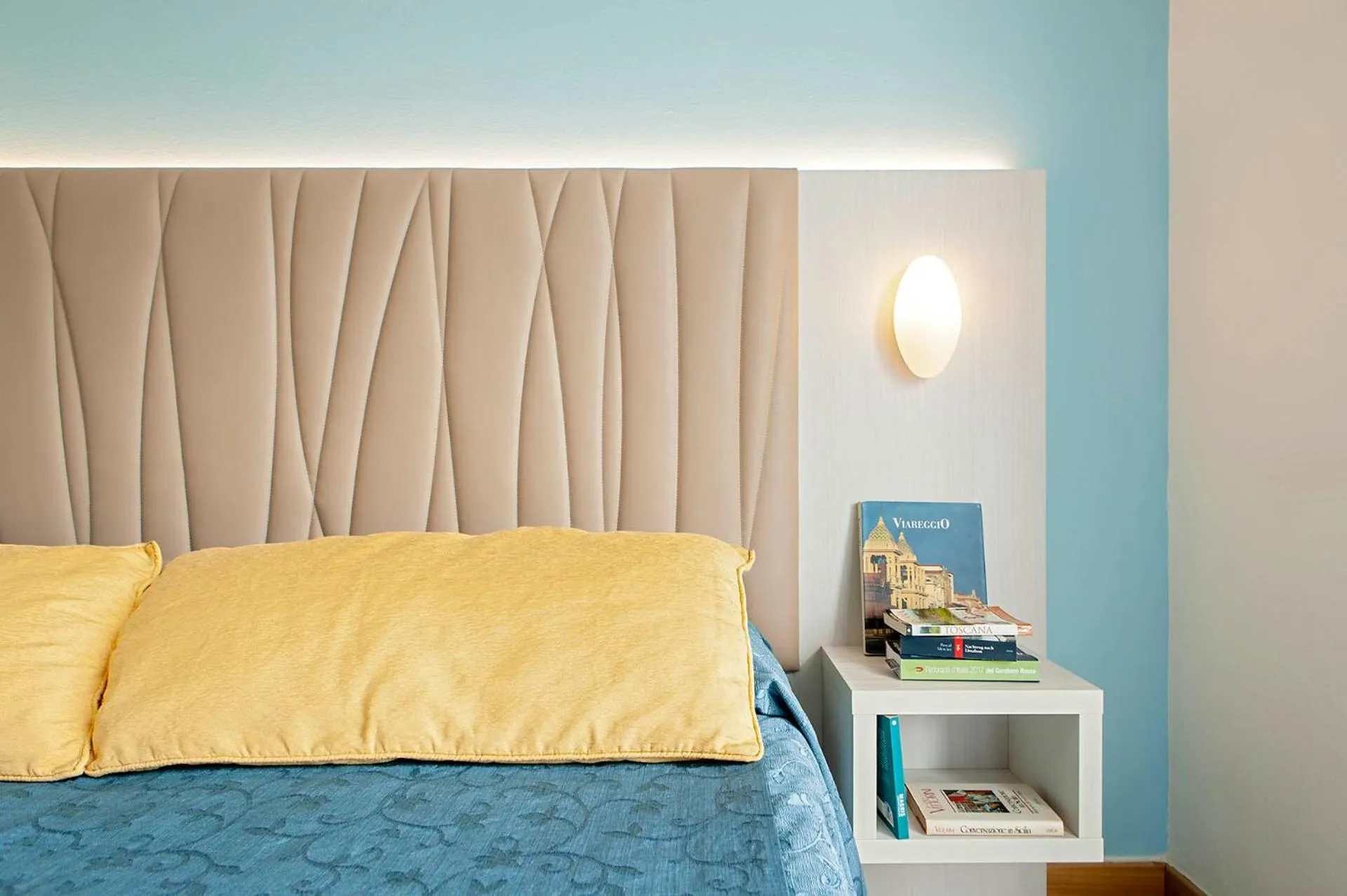 Bedroom, Bed in Hotel Oceano