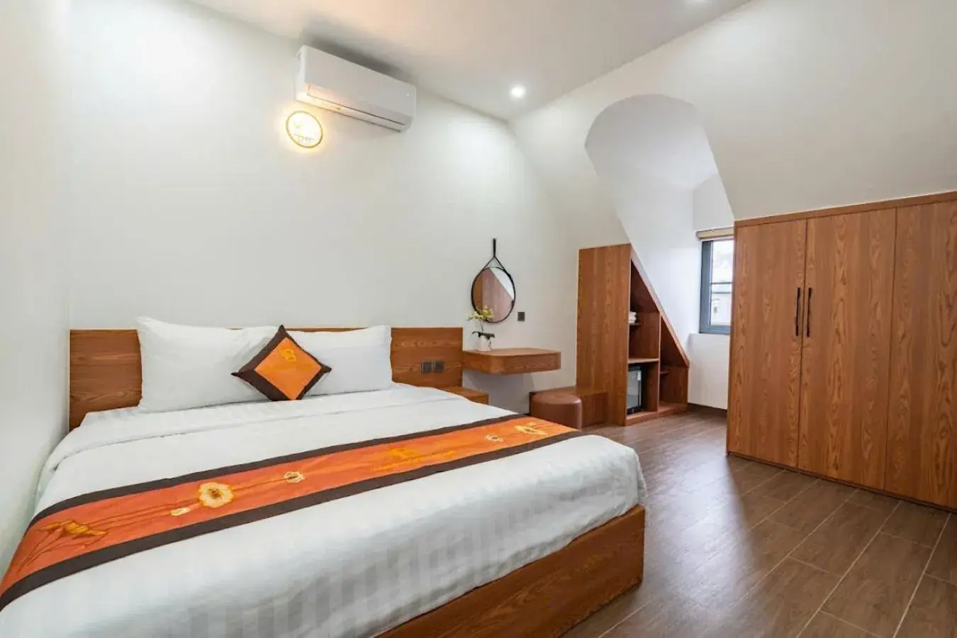 Superior Double or Twin Room in Agarwood Hotel Superior Double or Twin Room in Agarwood Hotel