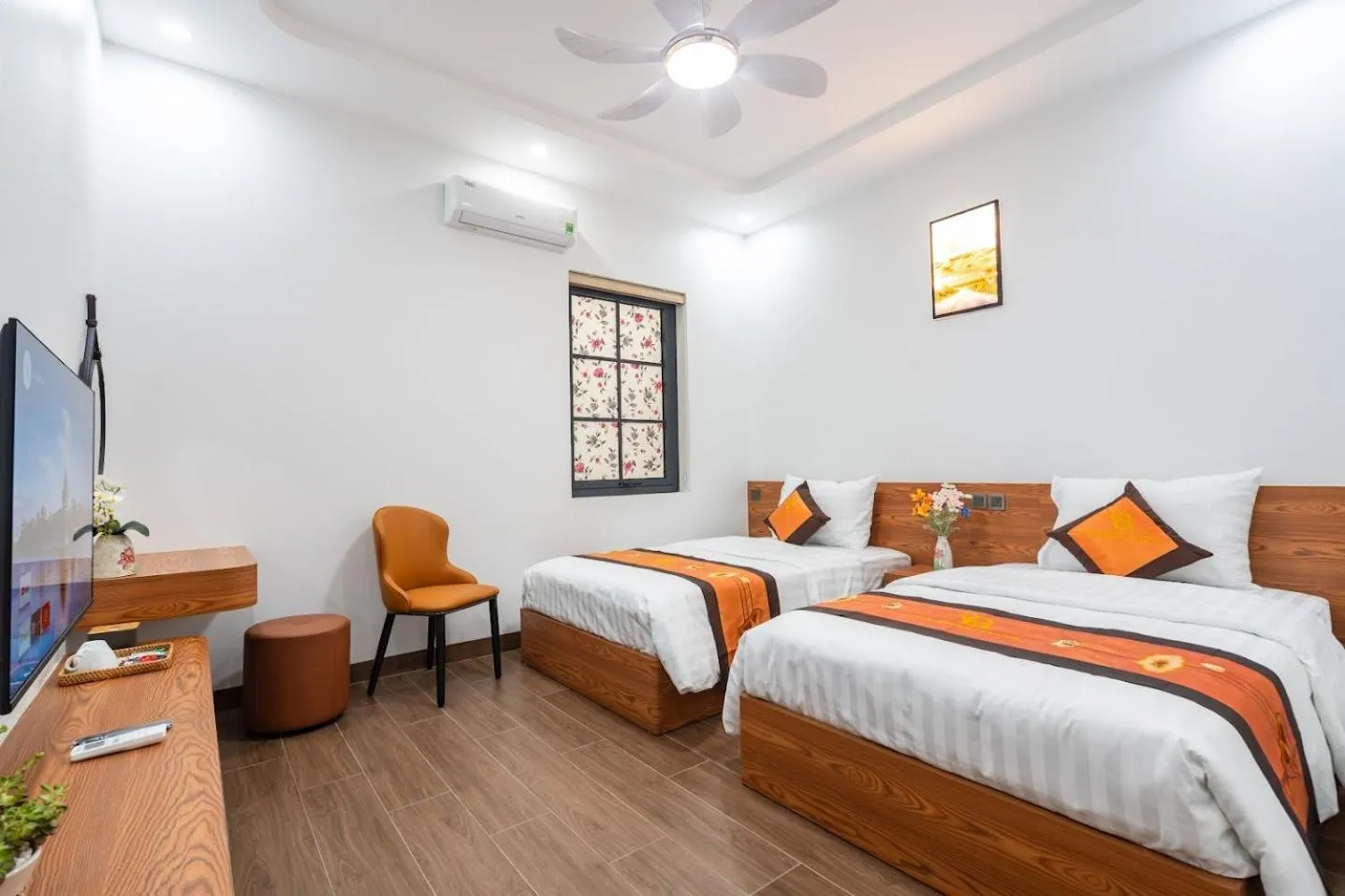 Bed in Agarwood Hotel