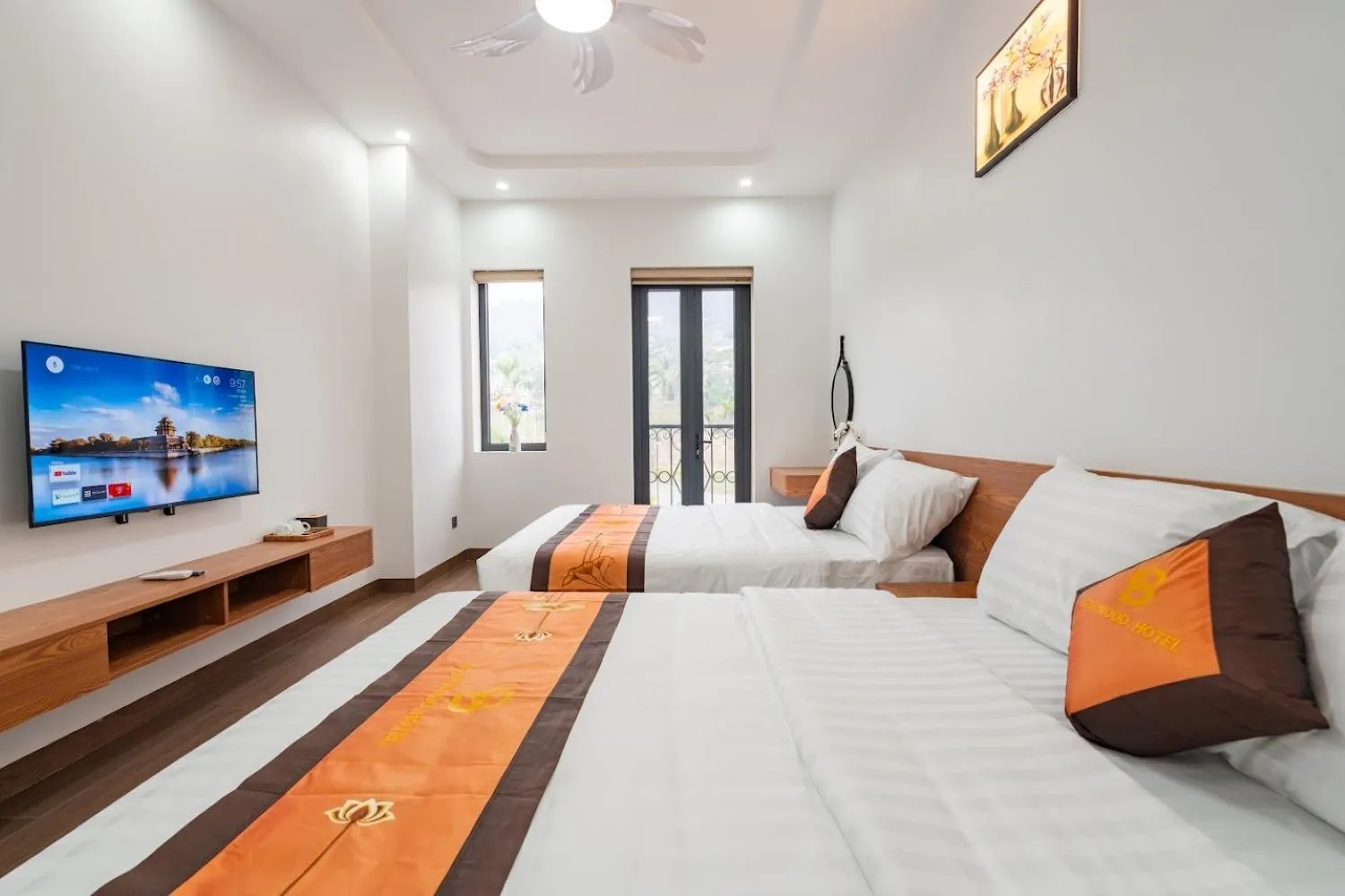 Bed in Agarwood Hotel