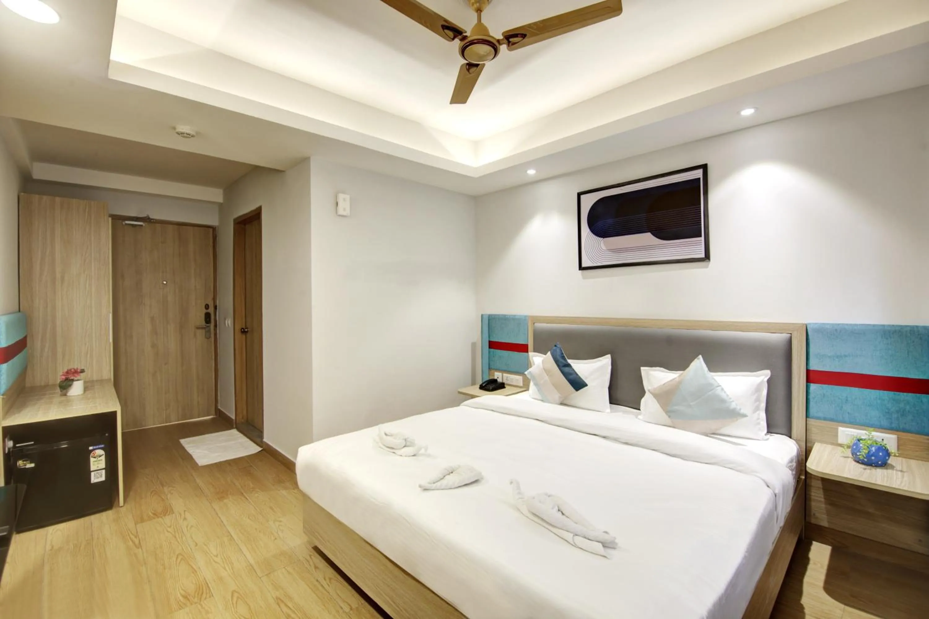 Bed in The Hoften FlxHo Cyber One, Cyber City, Gurugram