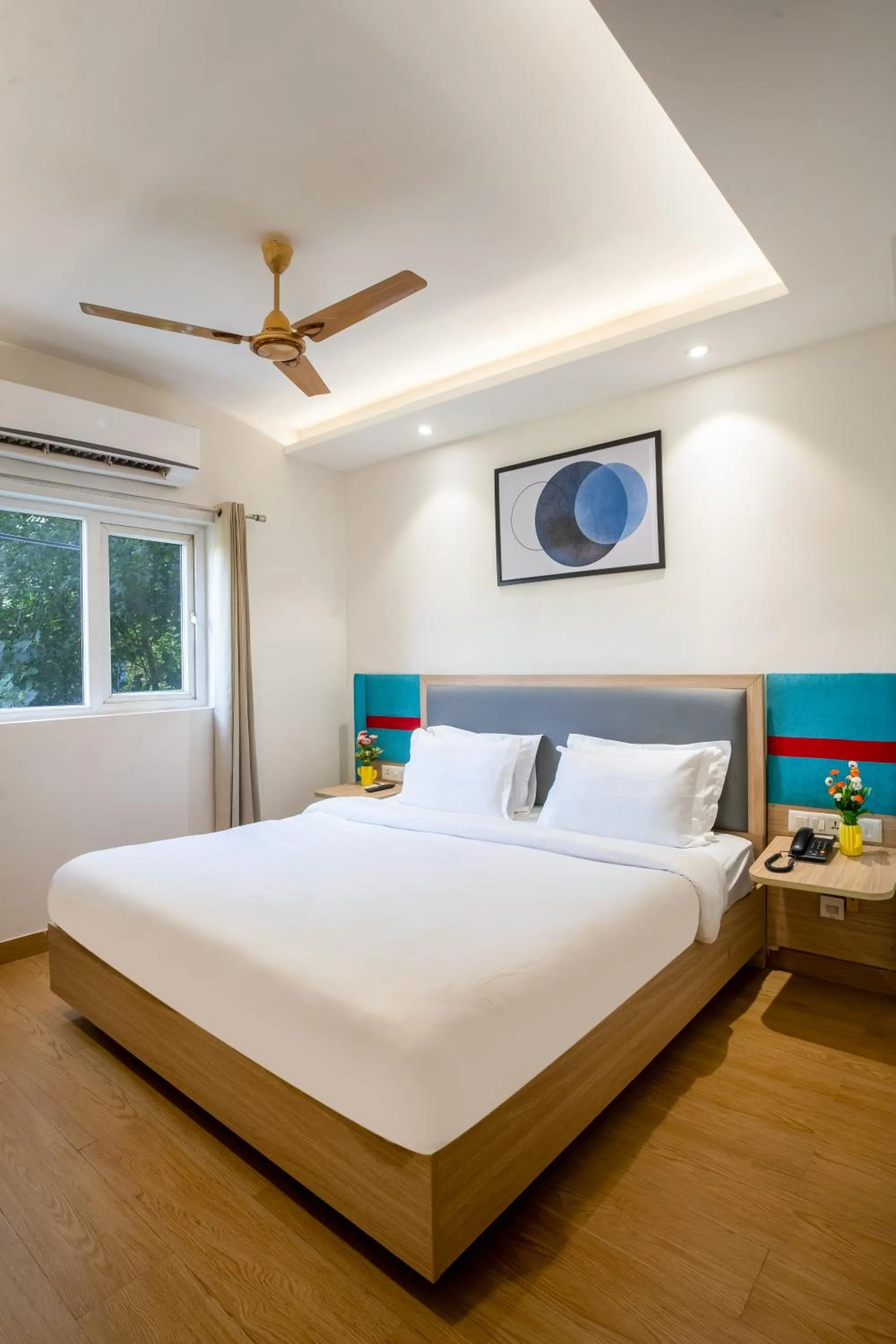 Bed in The Hoften FlxHo Cyber One, Cyber City, Gurugram