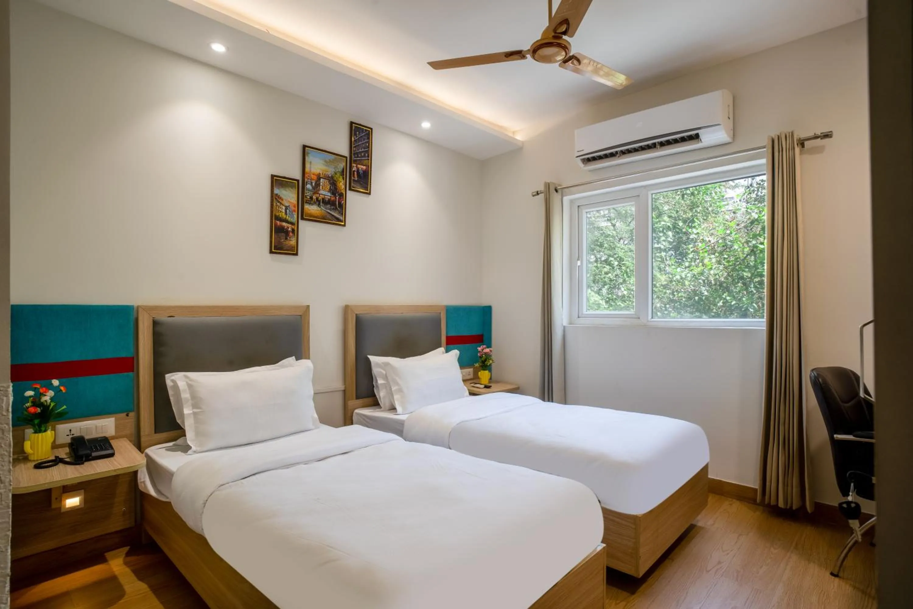 Bed in The Hoften FlxHo Cyber One, Cyber City, Gurugram