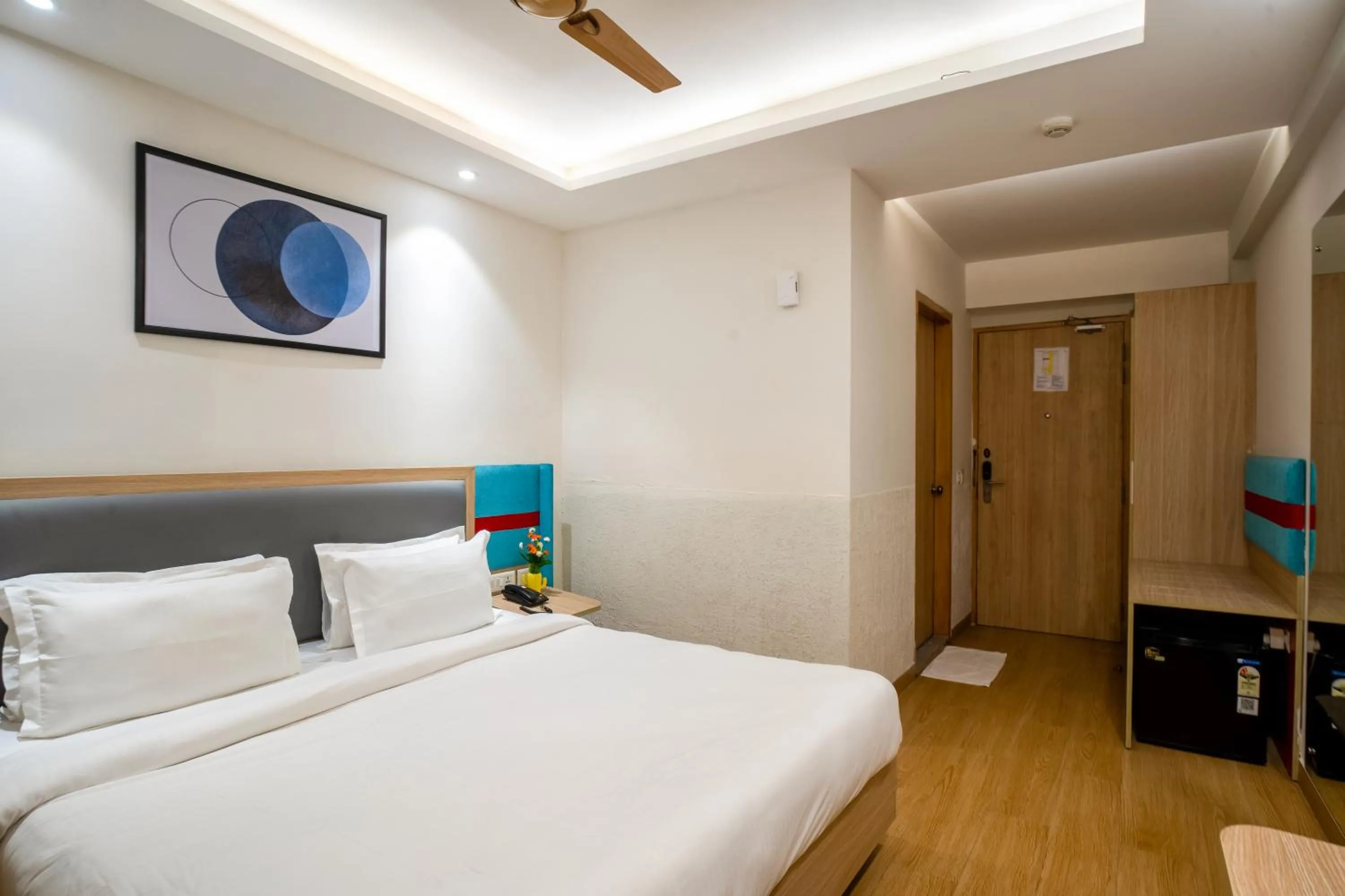 Bed in The Hoften FlxHo Cyber One, Cyber City, Gurugram