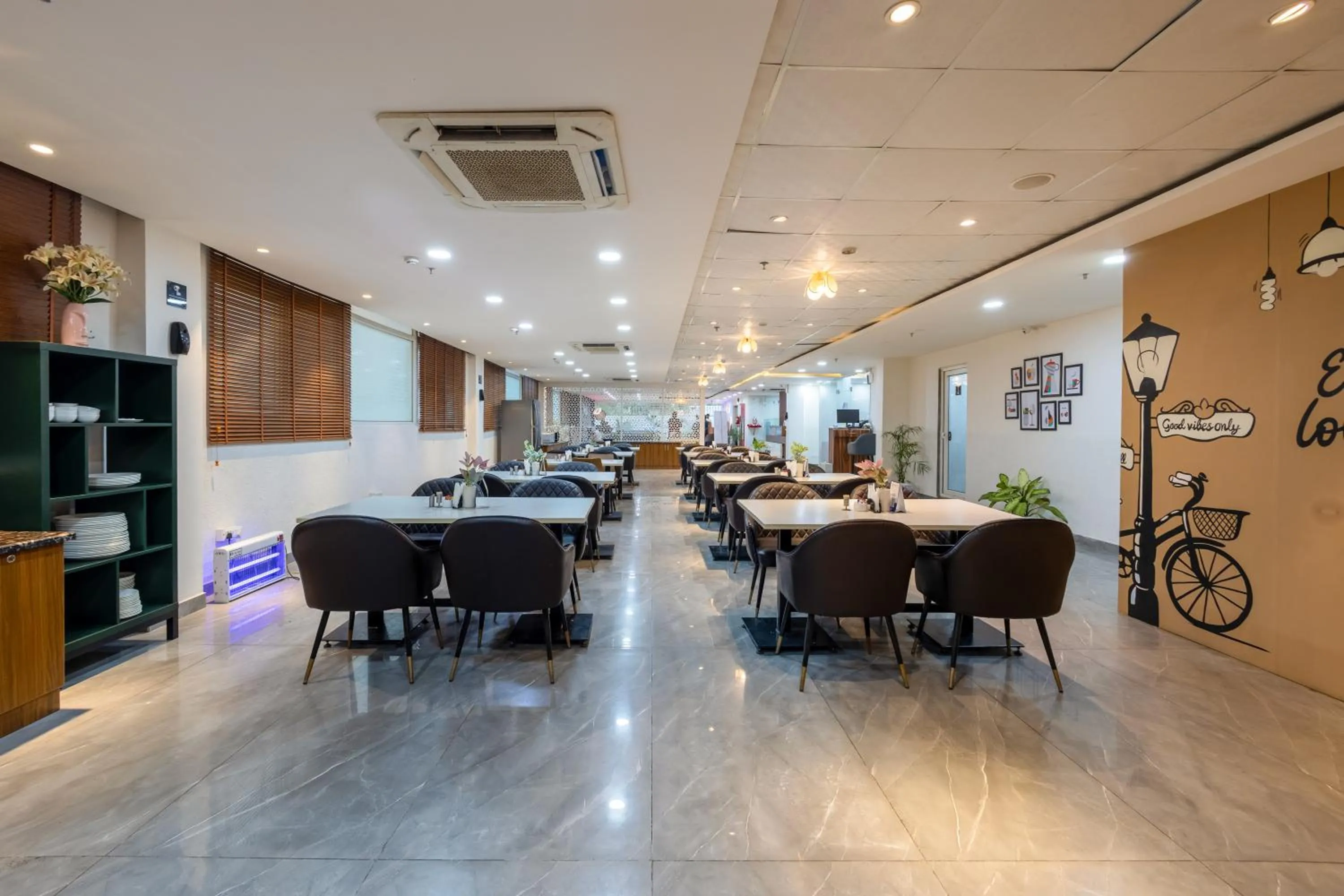 Restaurant/places to eat in The Hoften FlxHo Cyber One, Cyber City, Gurugram