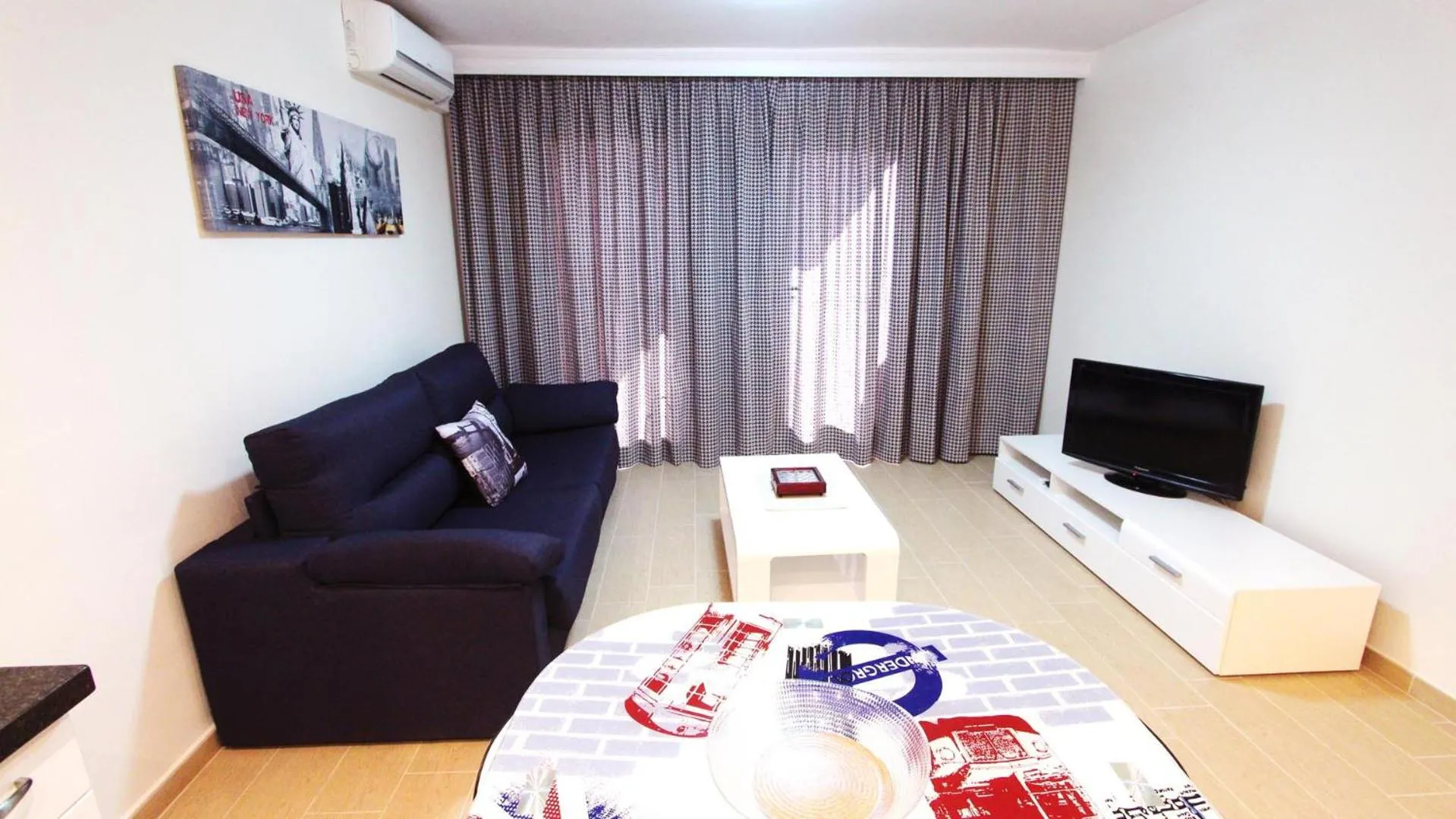 Beachfront Residence Las Americas - TRG