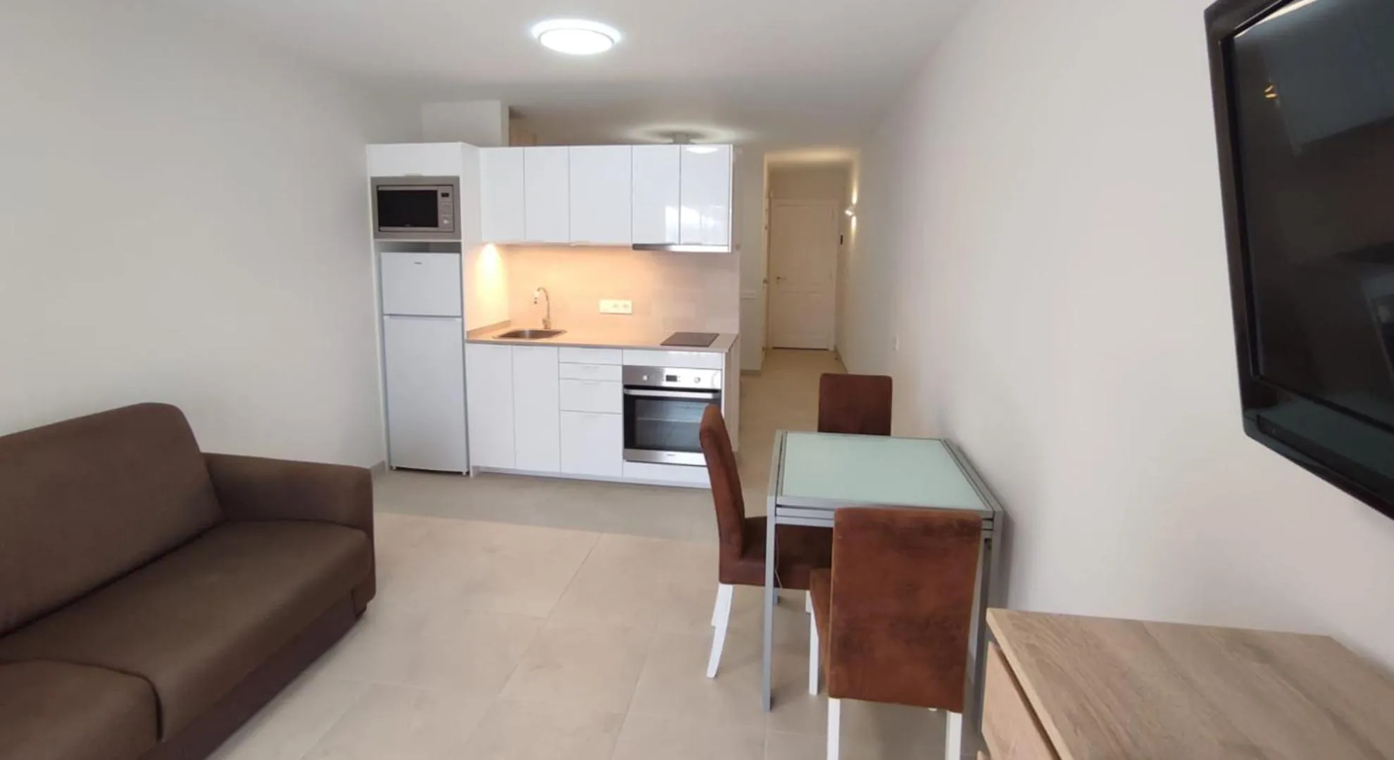 Beachfront Residence Las Americas - TRG