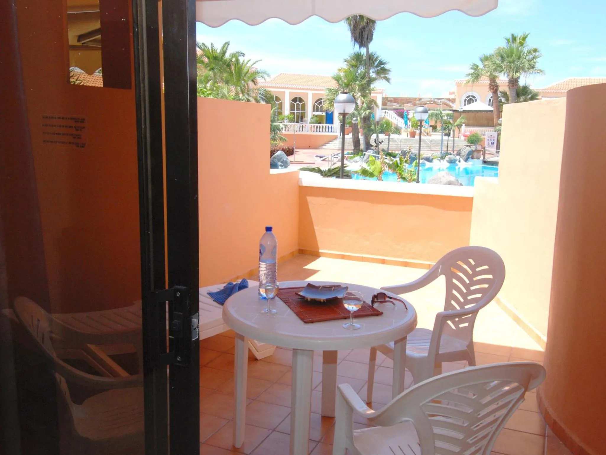Beachfront Residence Las Americas - TRG