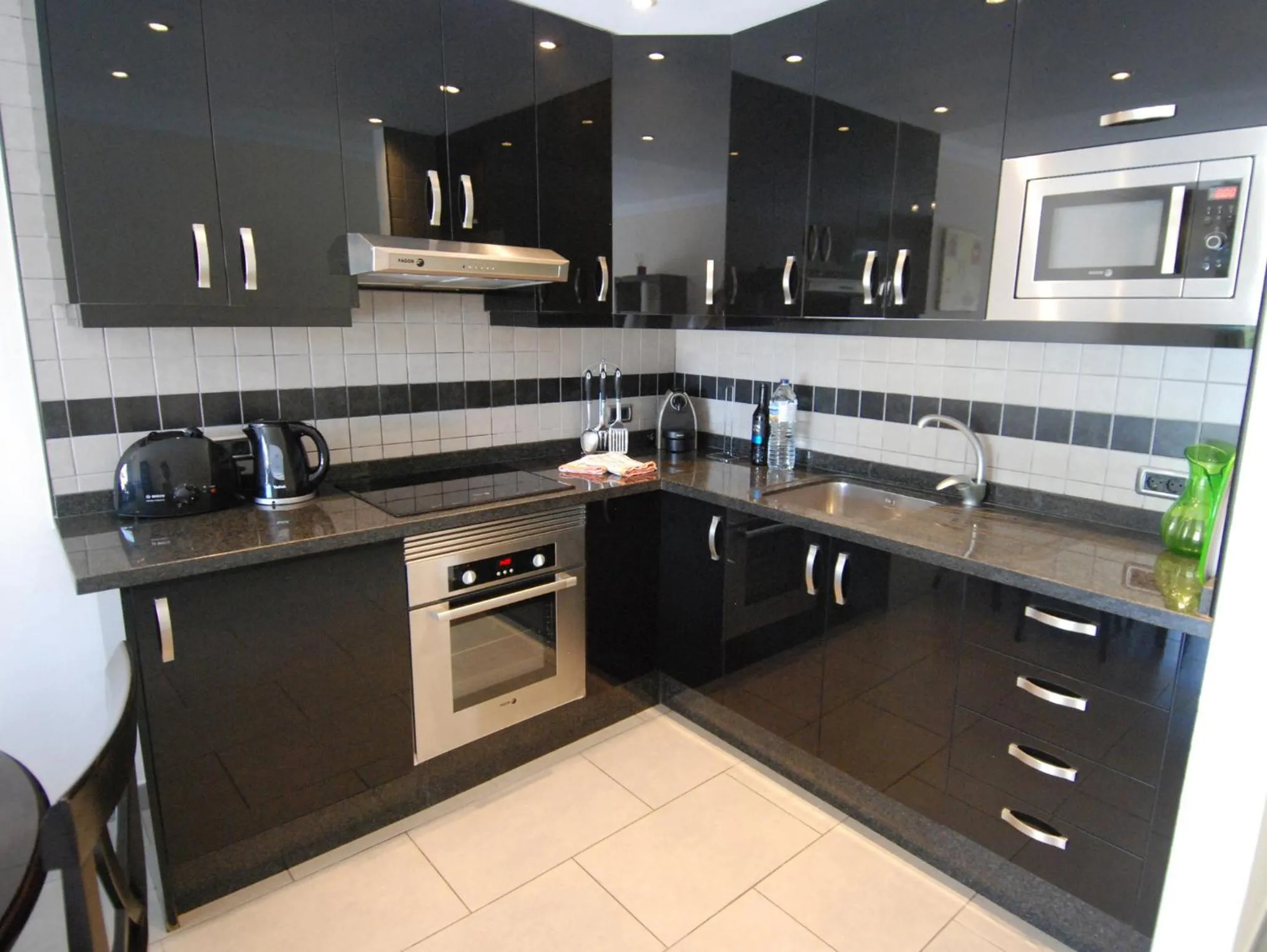 Beachfront Residence Las Americas - TRG