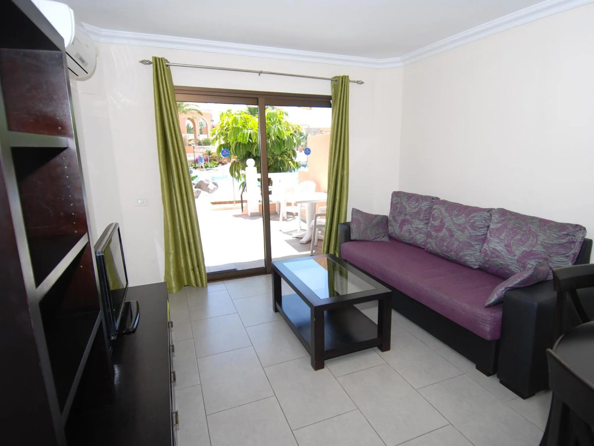 Beachfront Residence Las Americas - TRG