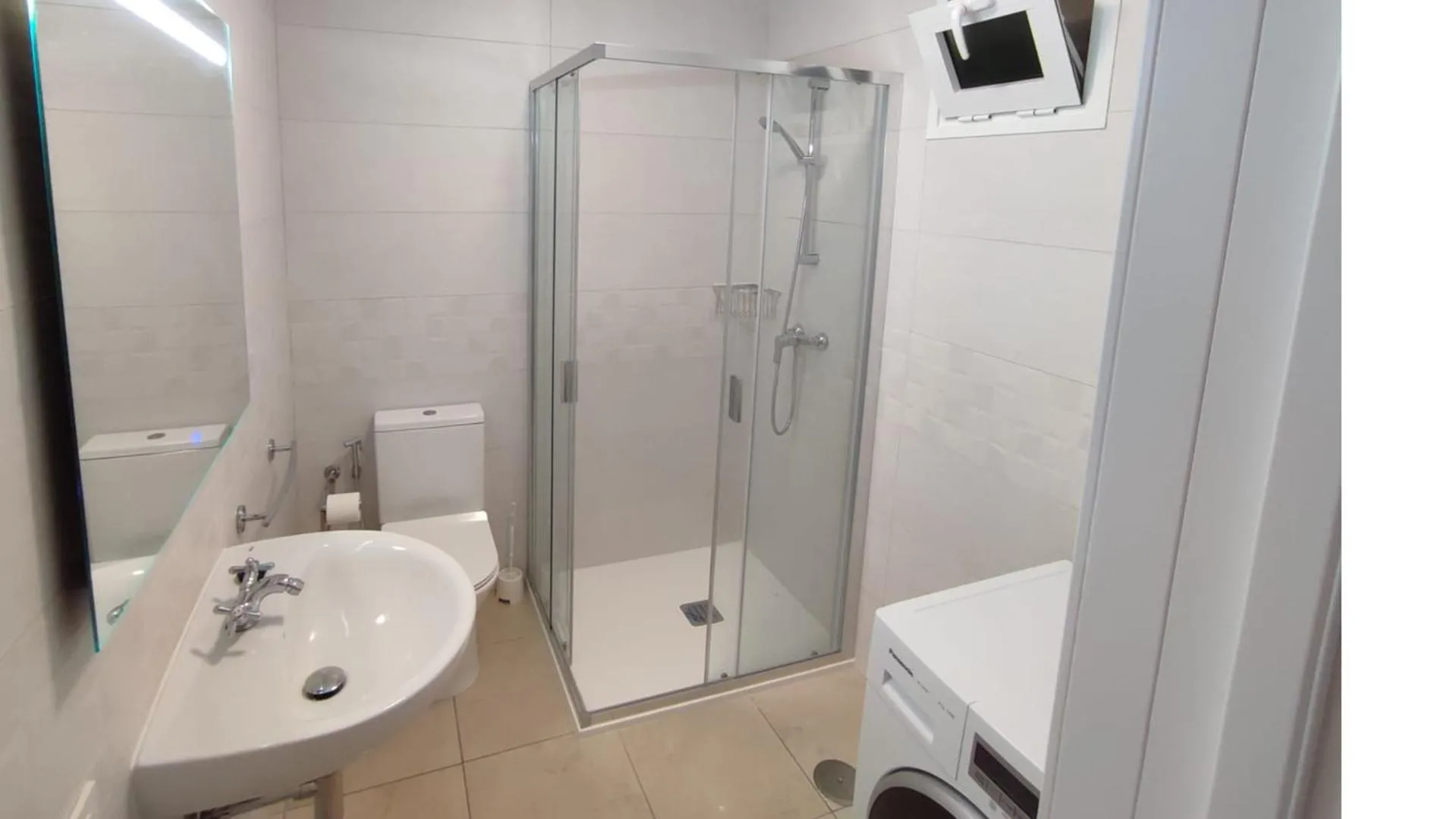 Beachfront Residence Las Americas - TRG
