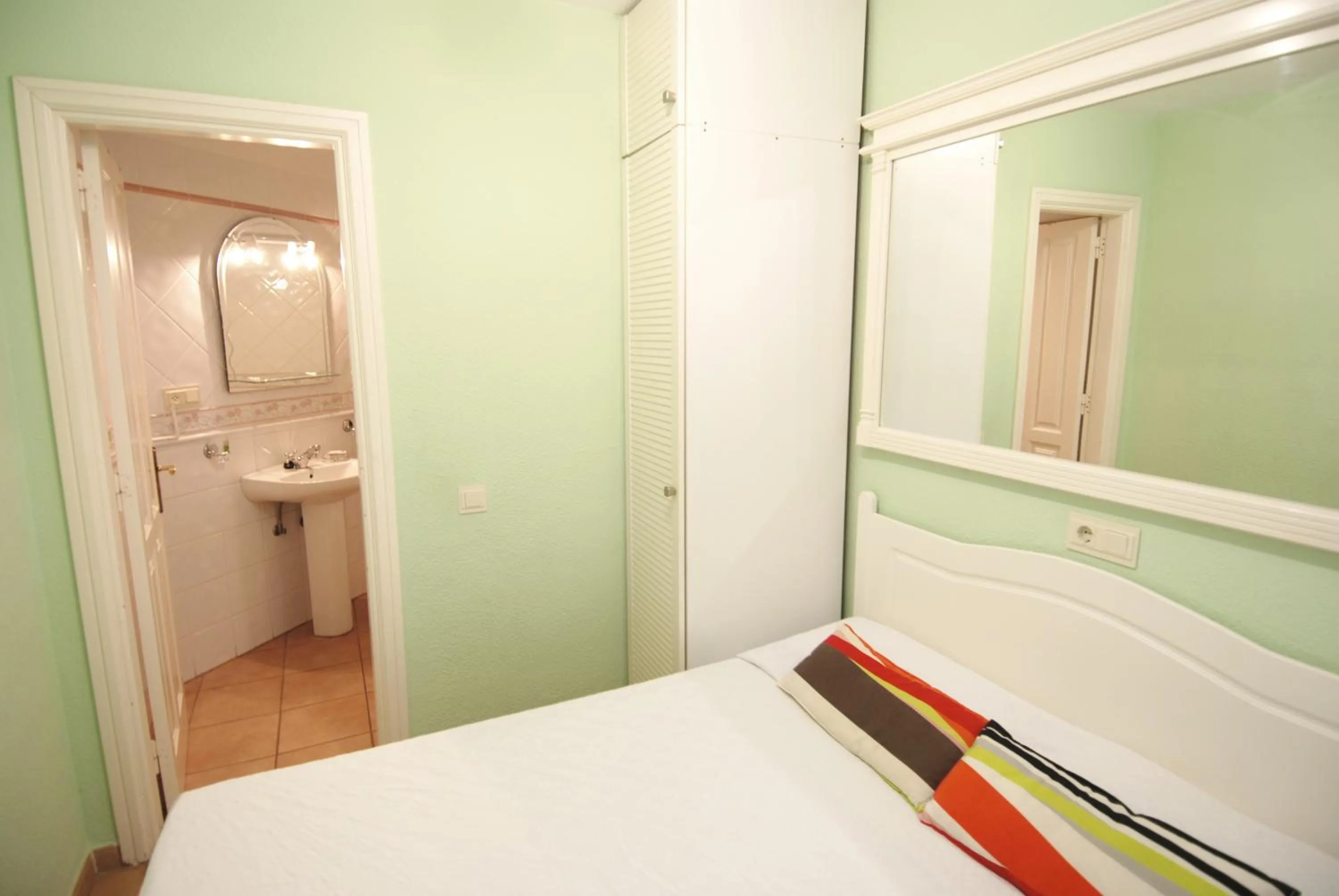 Bed in Beachfront Residence Las Americas - TRG