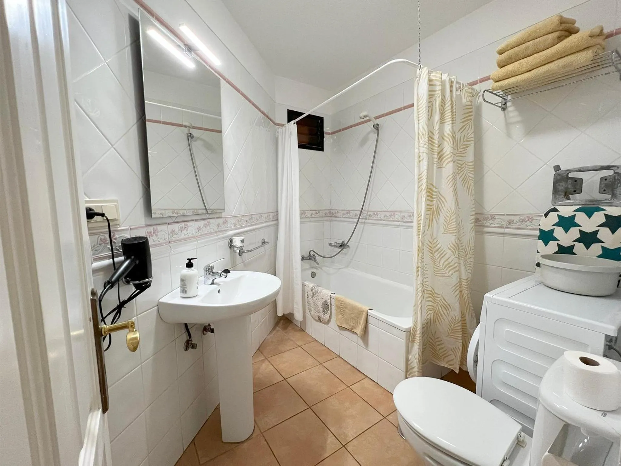 Beachfront Residence Las Americas - TRG