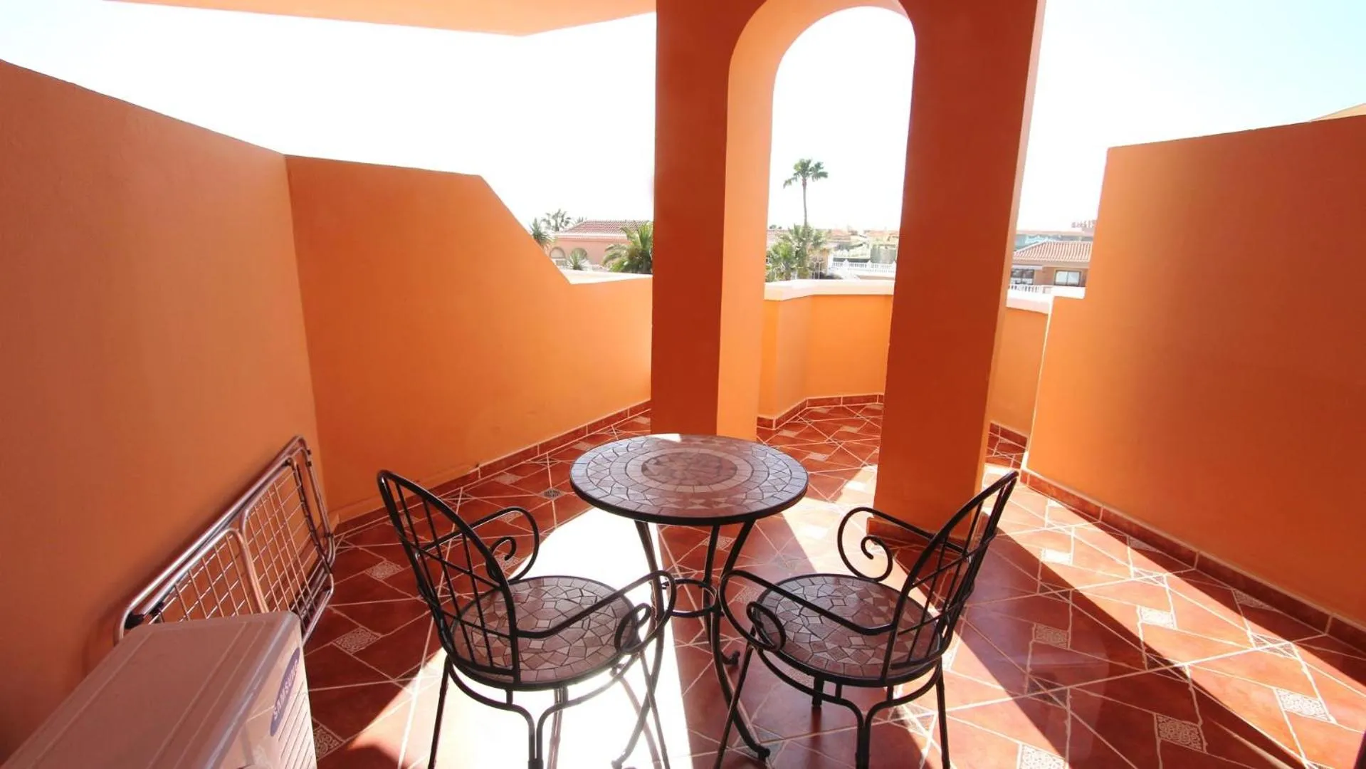 Beachfront Residence Las Americas - TRG