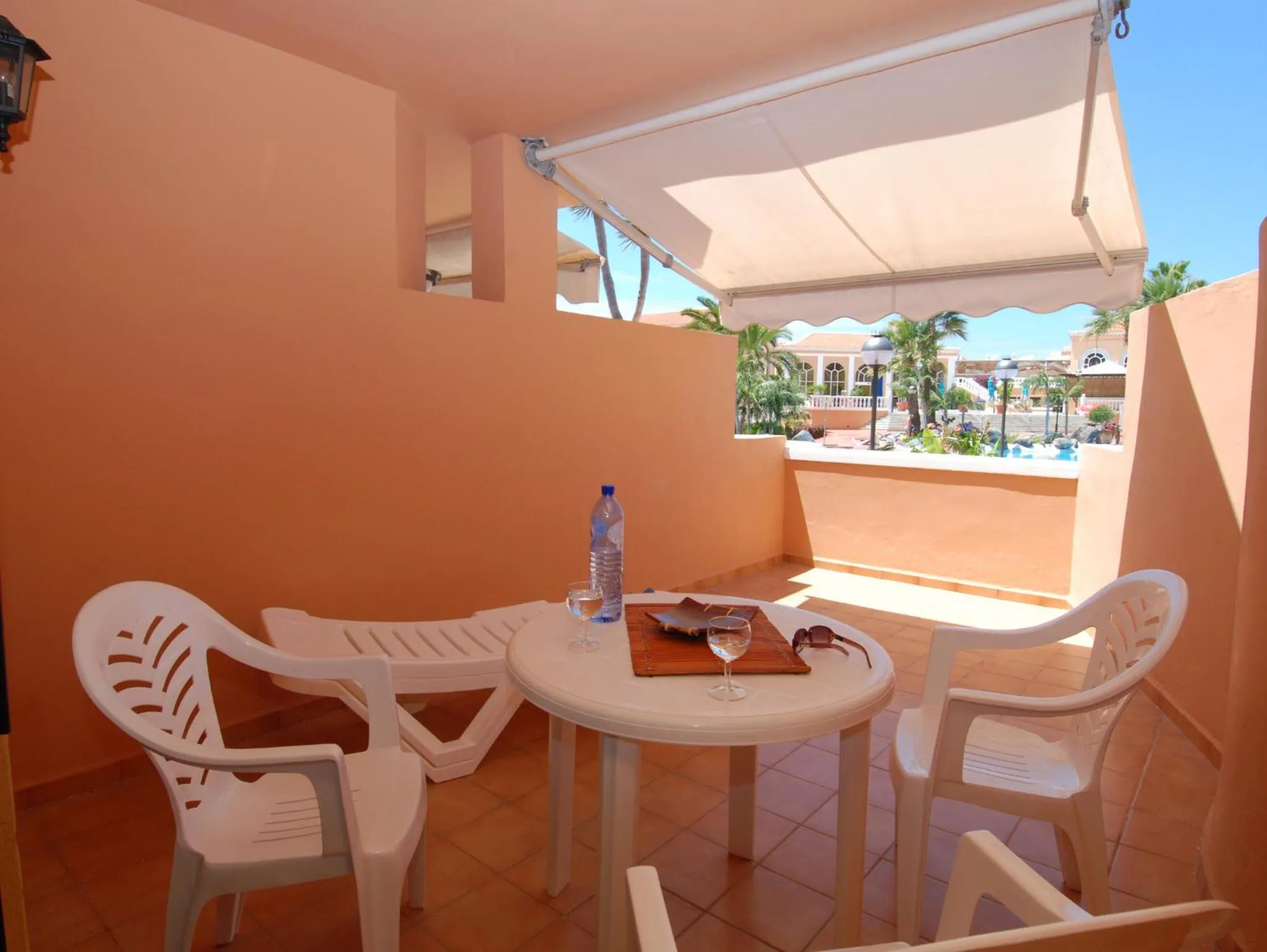 Beachfront Residence Las Americas - TRG