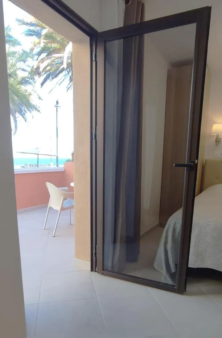 Bed in Beachfront Residence Las Americas - TRG