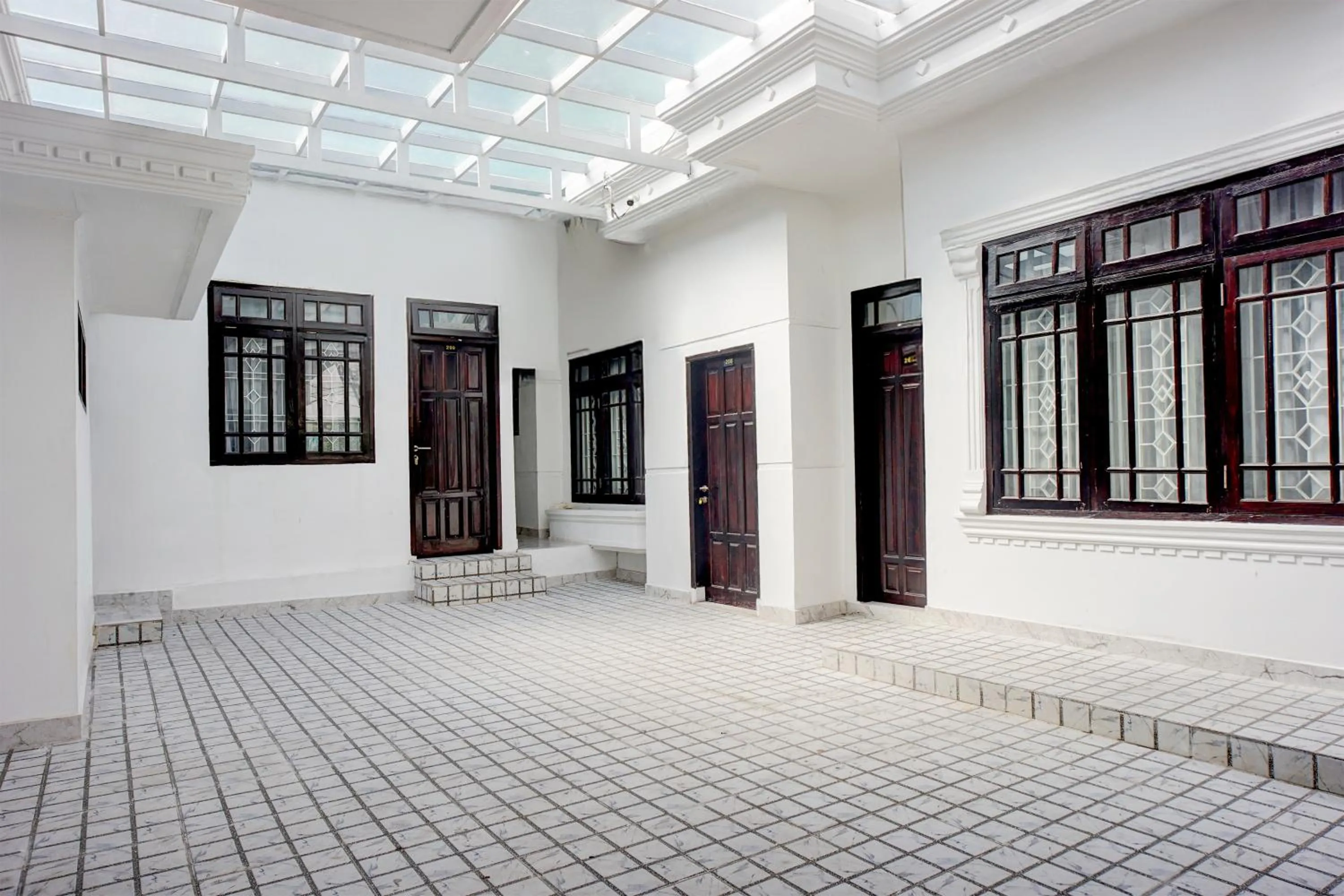 Area and facilities in Hotel O Sm Raja Guest House