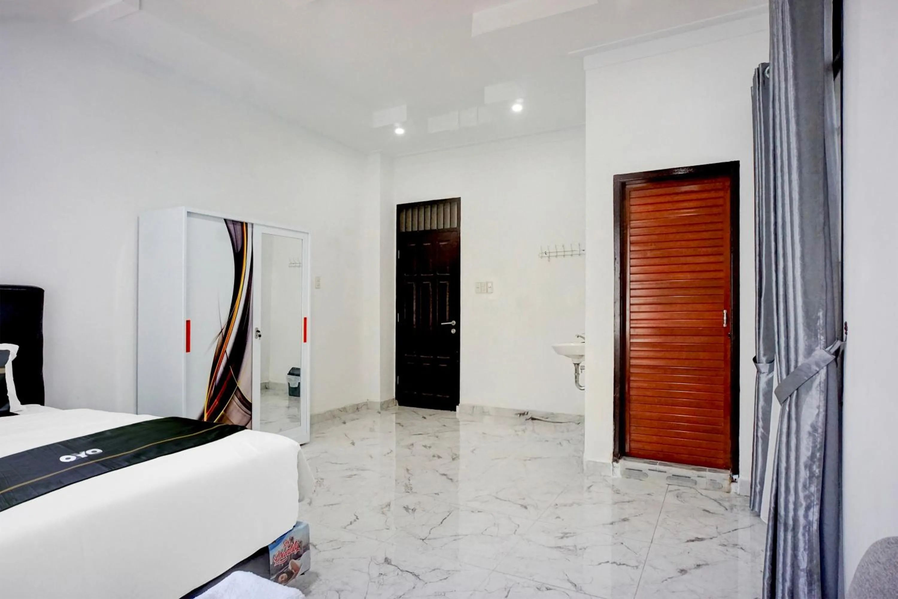 Bedroom, Bed in Hotel O Sm Raja Guest House