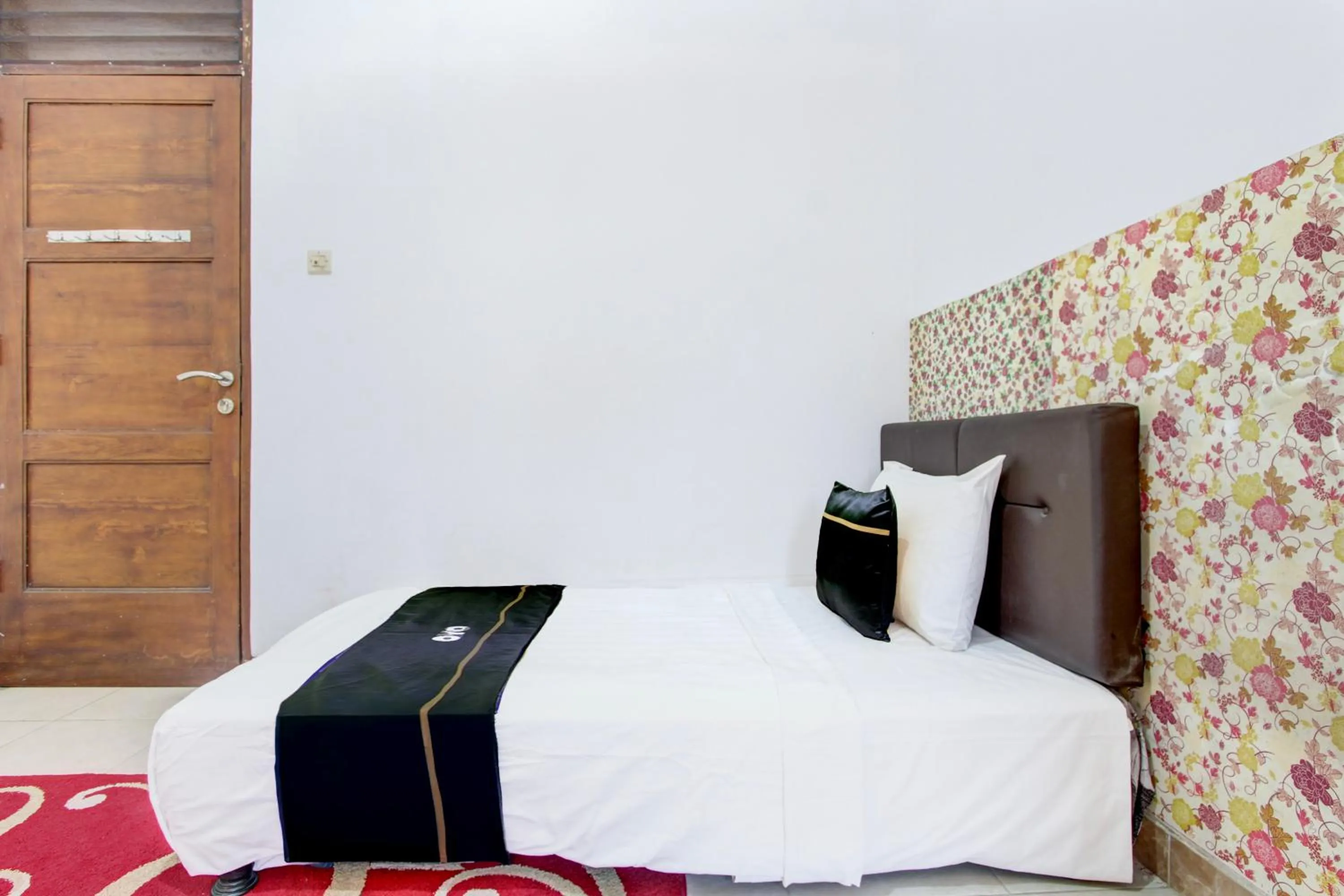 Bedroom, Bed in SPOT ON Podomoro Homestay