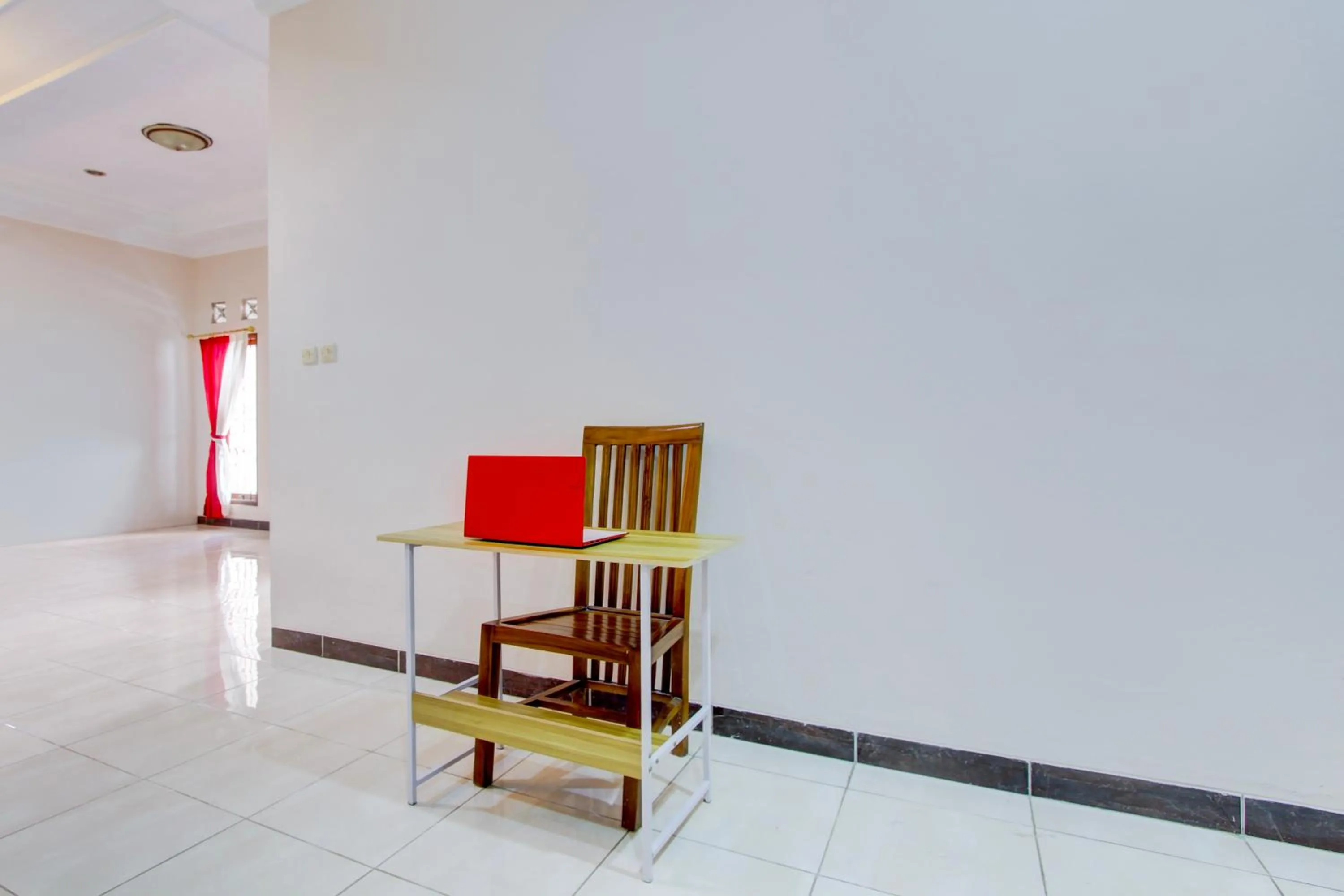 Lobby or reception in SPOT ON Podomoro Homestay