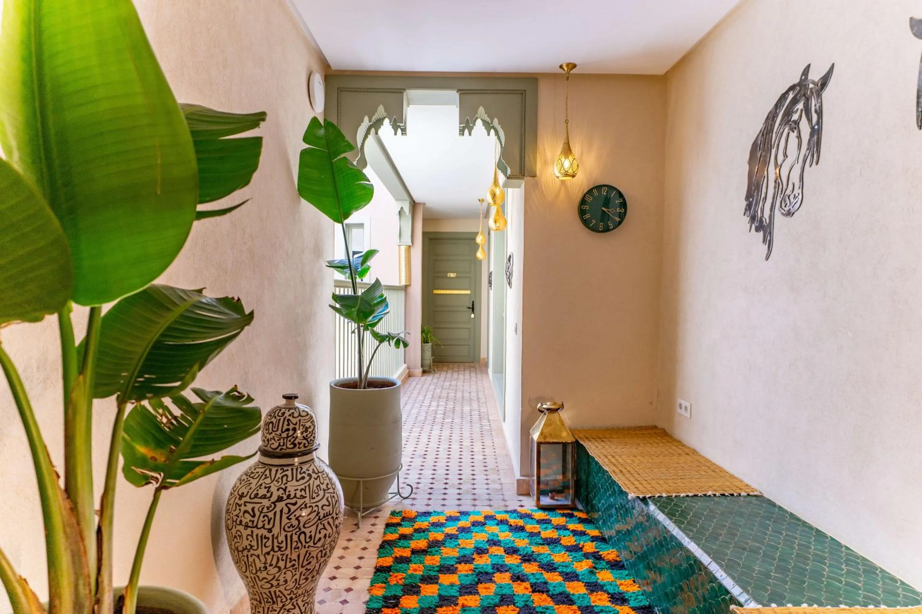 Library in Riad 26