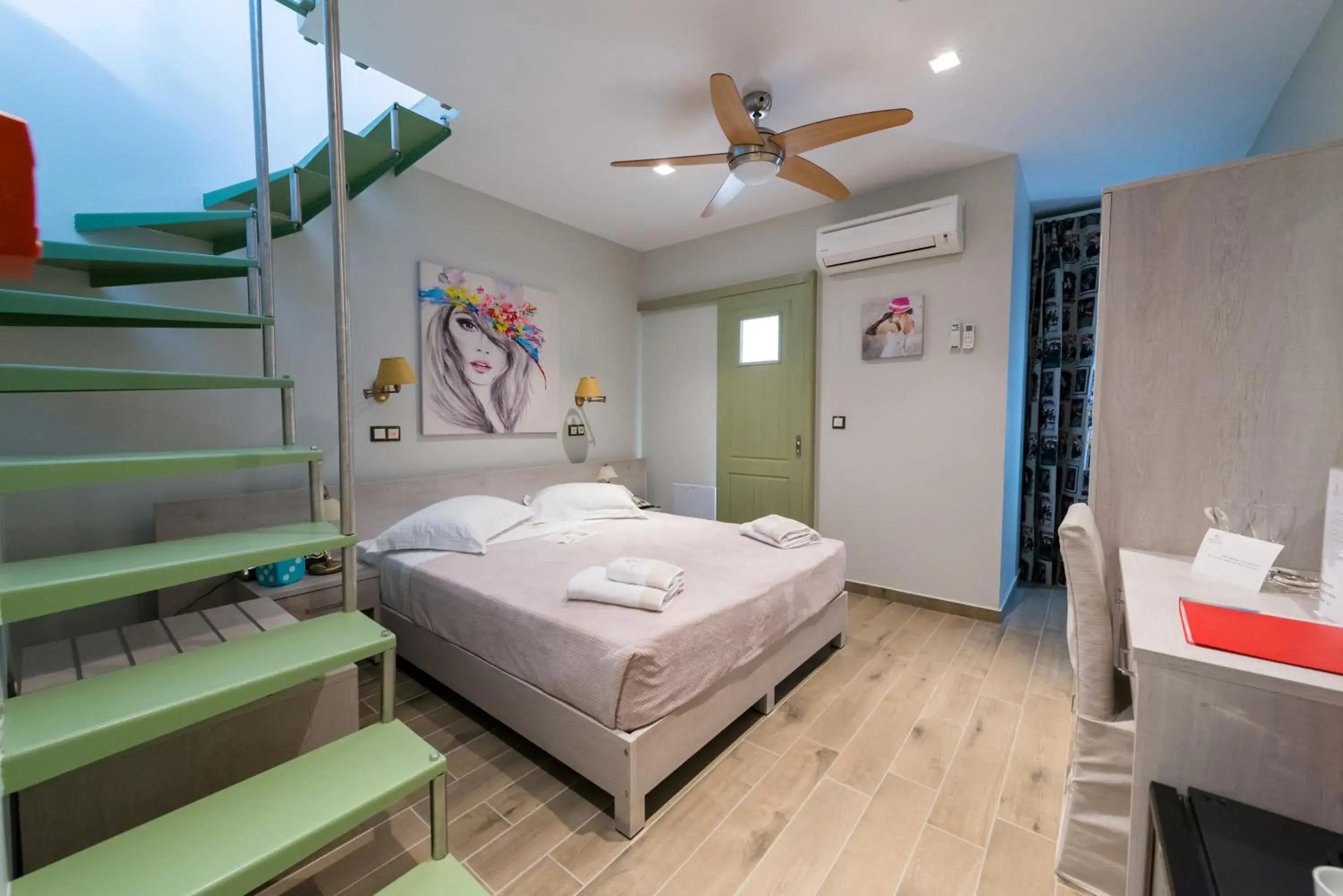 Bedroom in Fiscardonna Luxury Suites Bedroom in Fiscardonna Luxury Suites