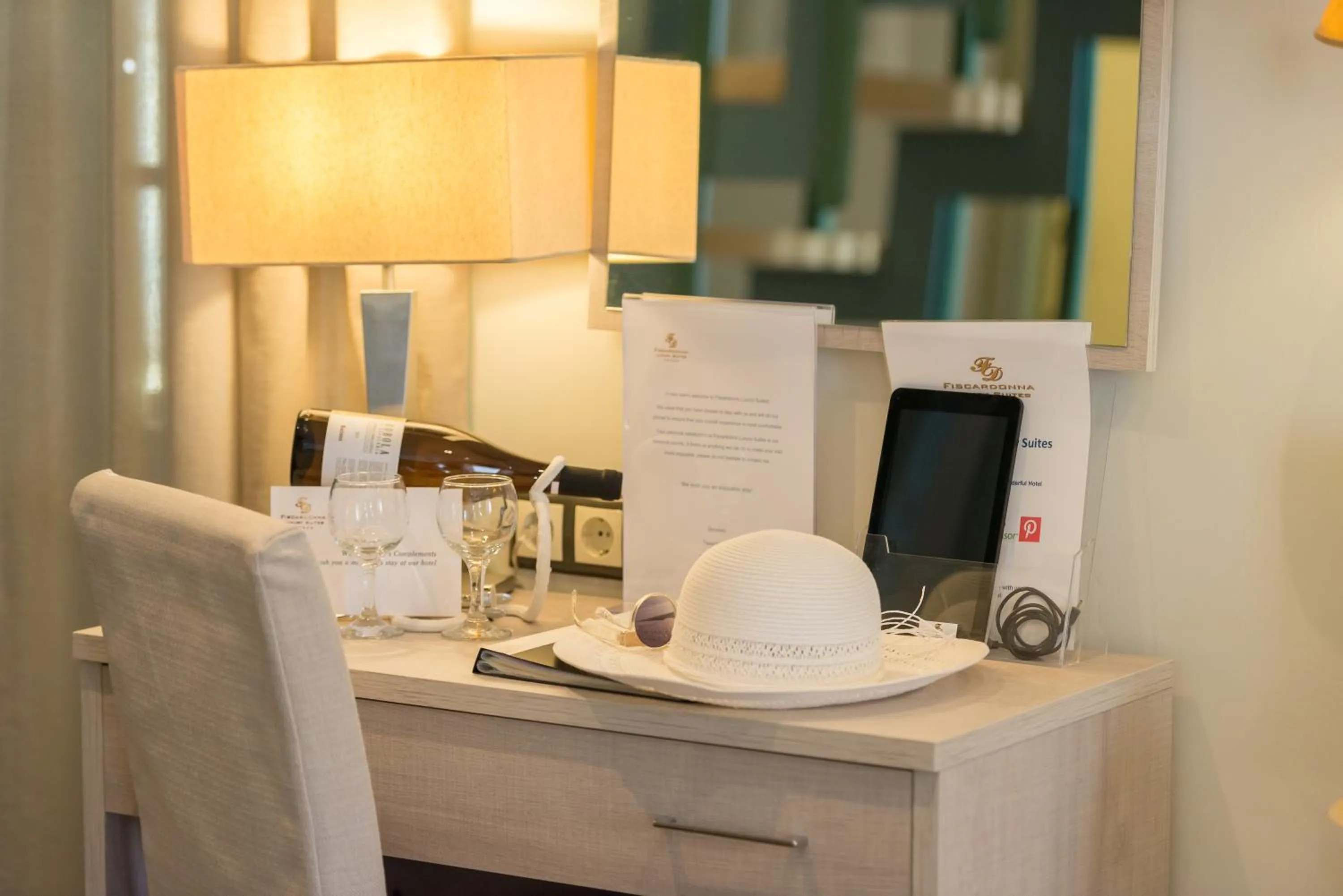 Area and facilities in Fiscardonna Luxury Suites