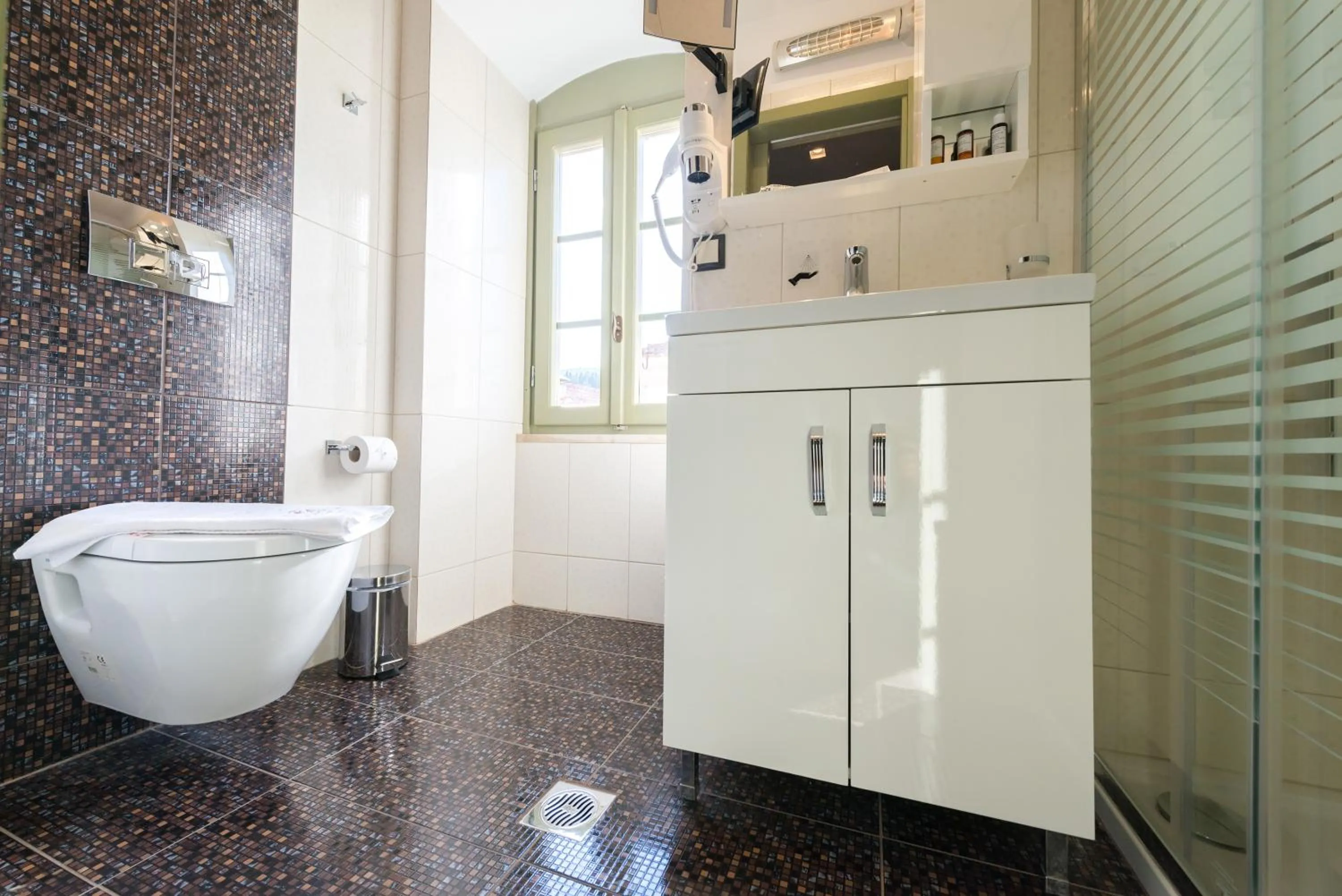 Bathroom in Fiscardonna Luxury Suites