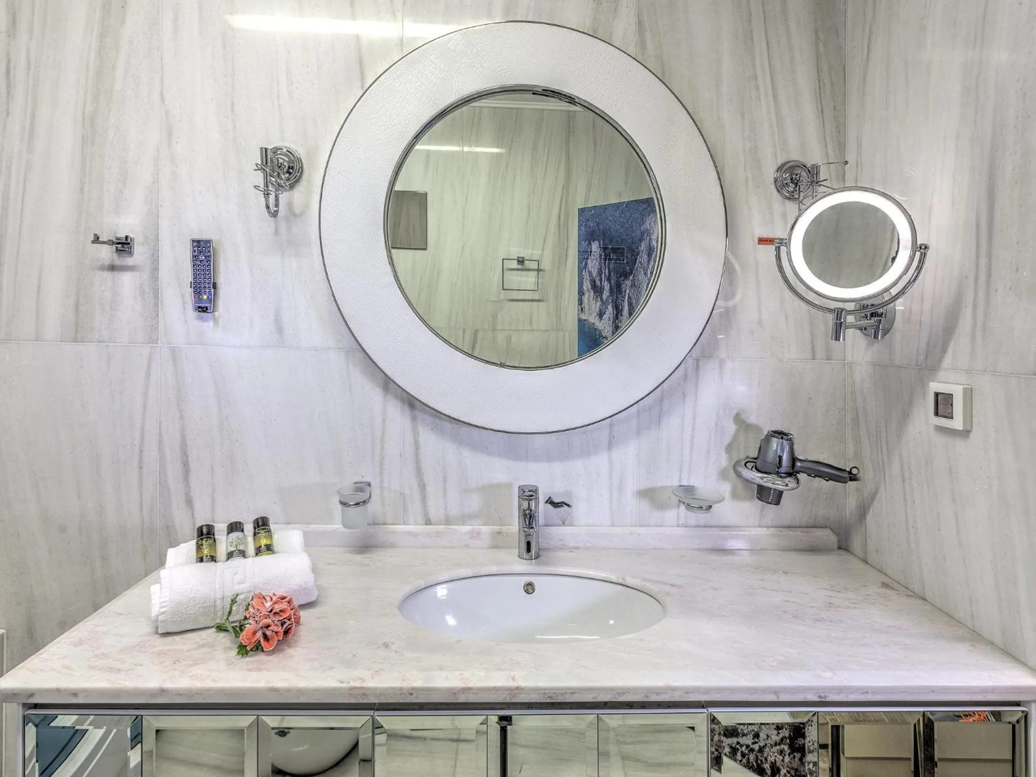 Bathroom in Fiscardonna Luxury Suites